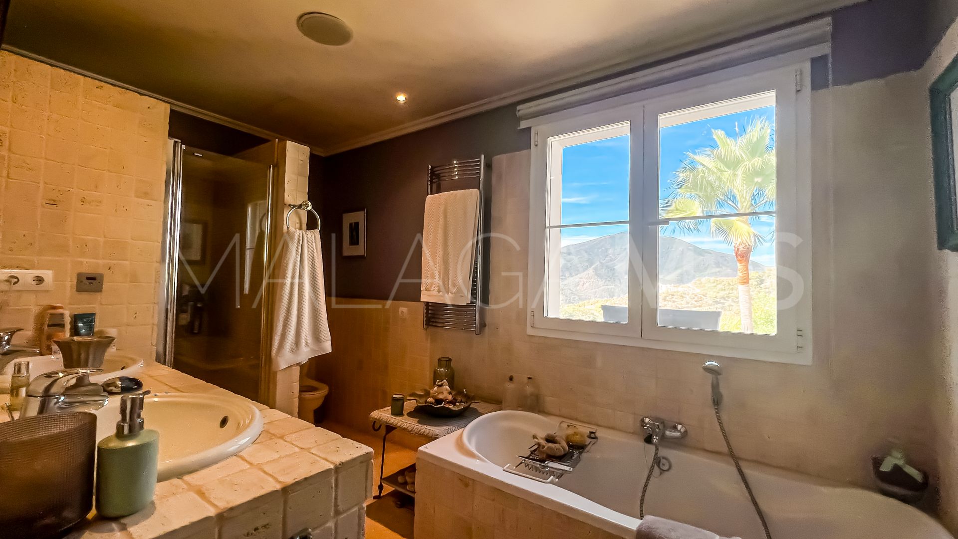 Buy villa in Sierra Blanca Country Club