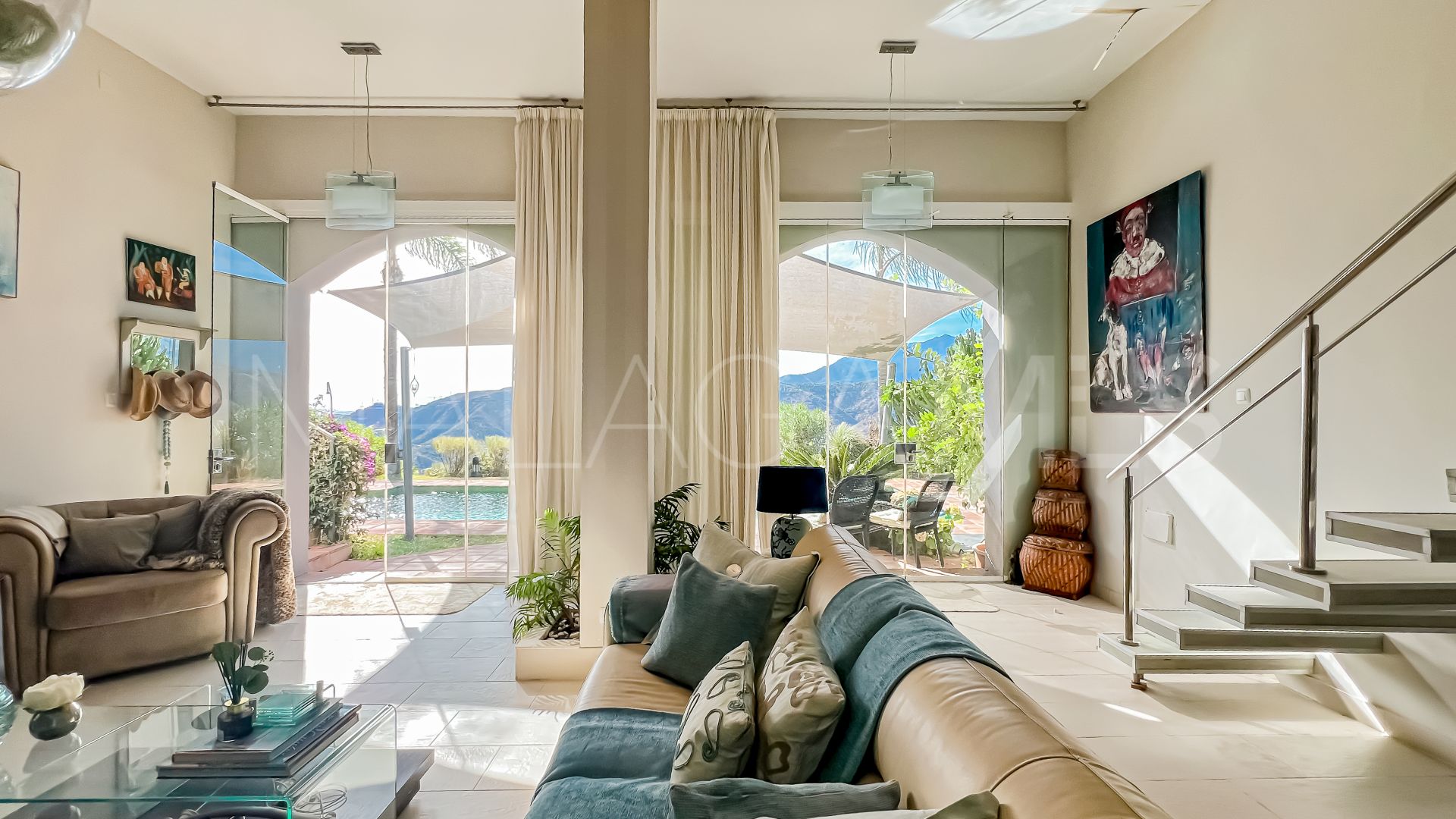 Buy villa in Sierra Blanca Country Club