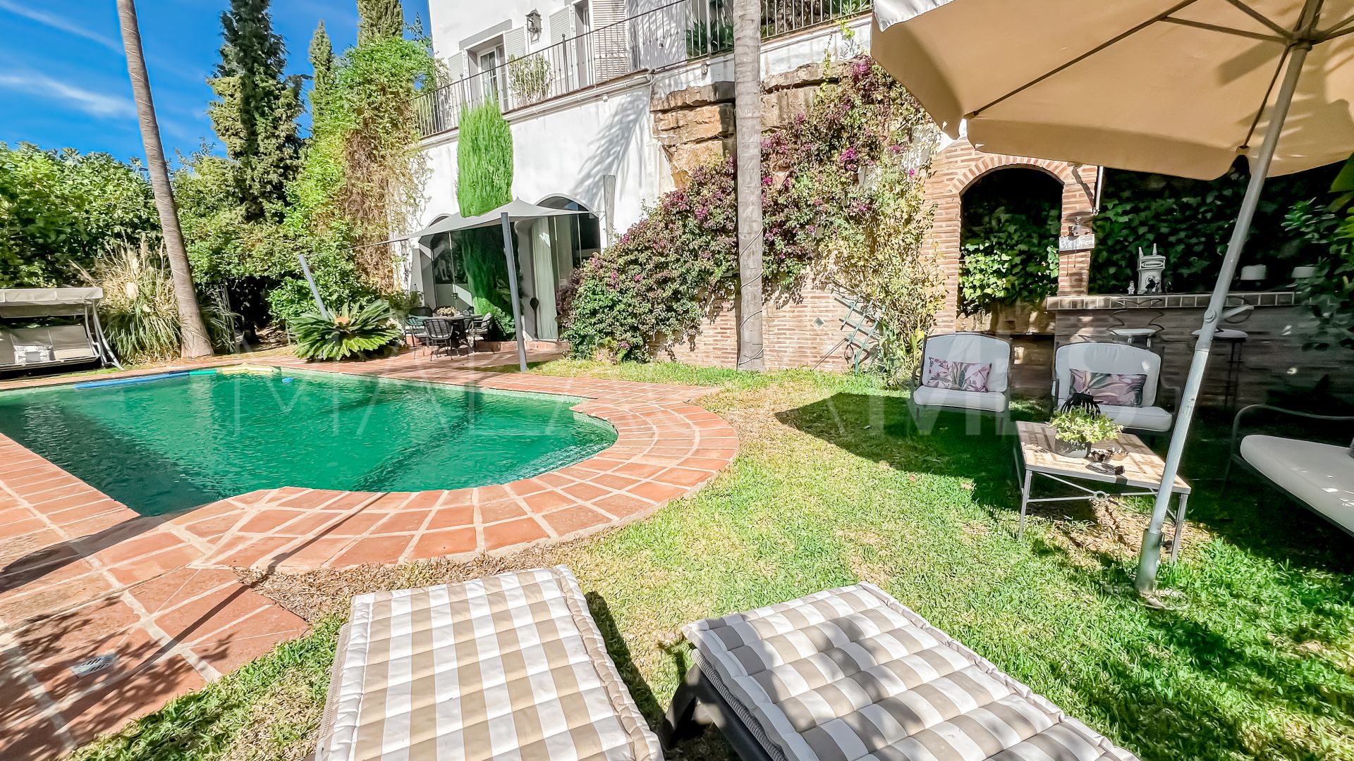 Buy villa in Sierra Blanca Country Club