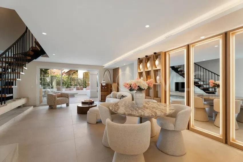 Reihenhaus for sale in Puente Romano