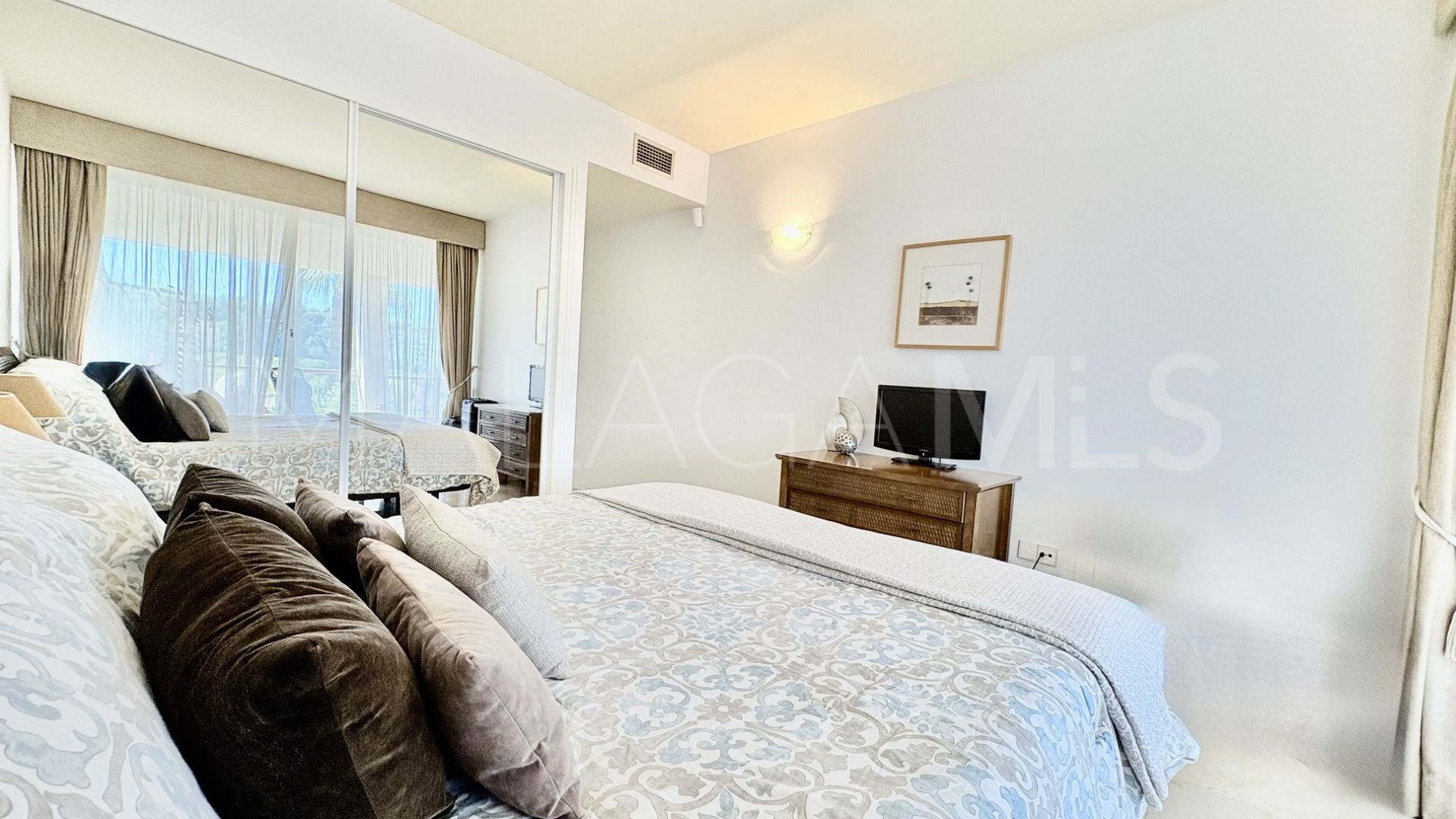 For sale apartment in Riviera del Sol with 2 bedrooms