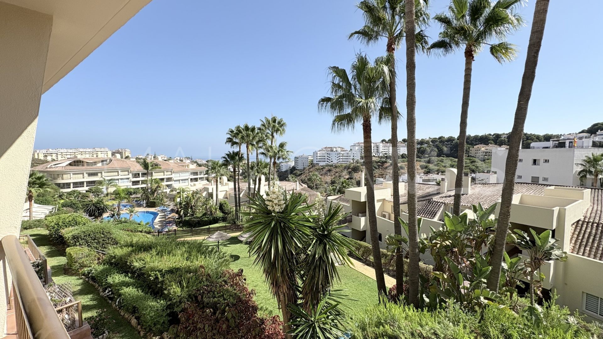 For sale apartment in Riviera del Sol with 2 bedrooms