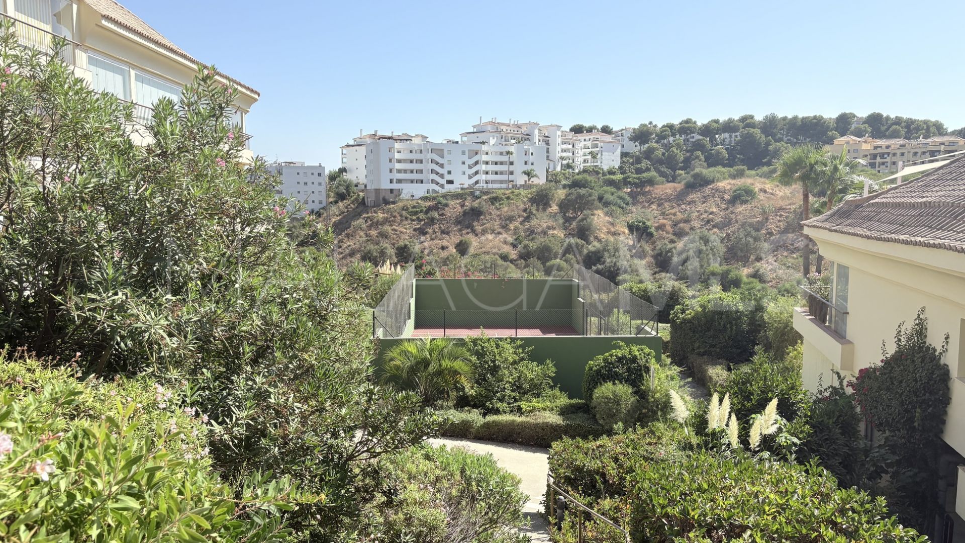 For sale apartment in Riviera del Sol with 2 bedrooms