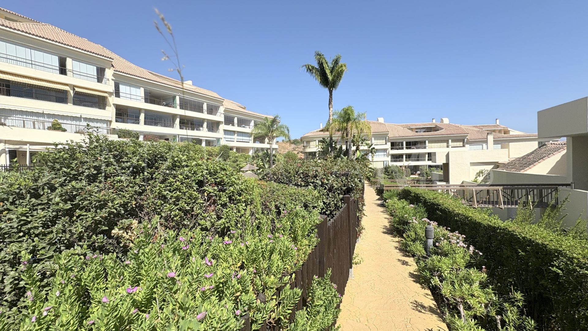 For sale apartment in Riviera del Sol with 2 bedrooms