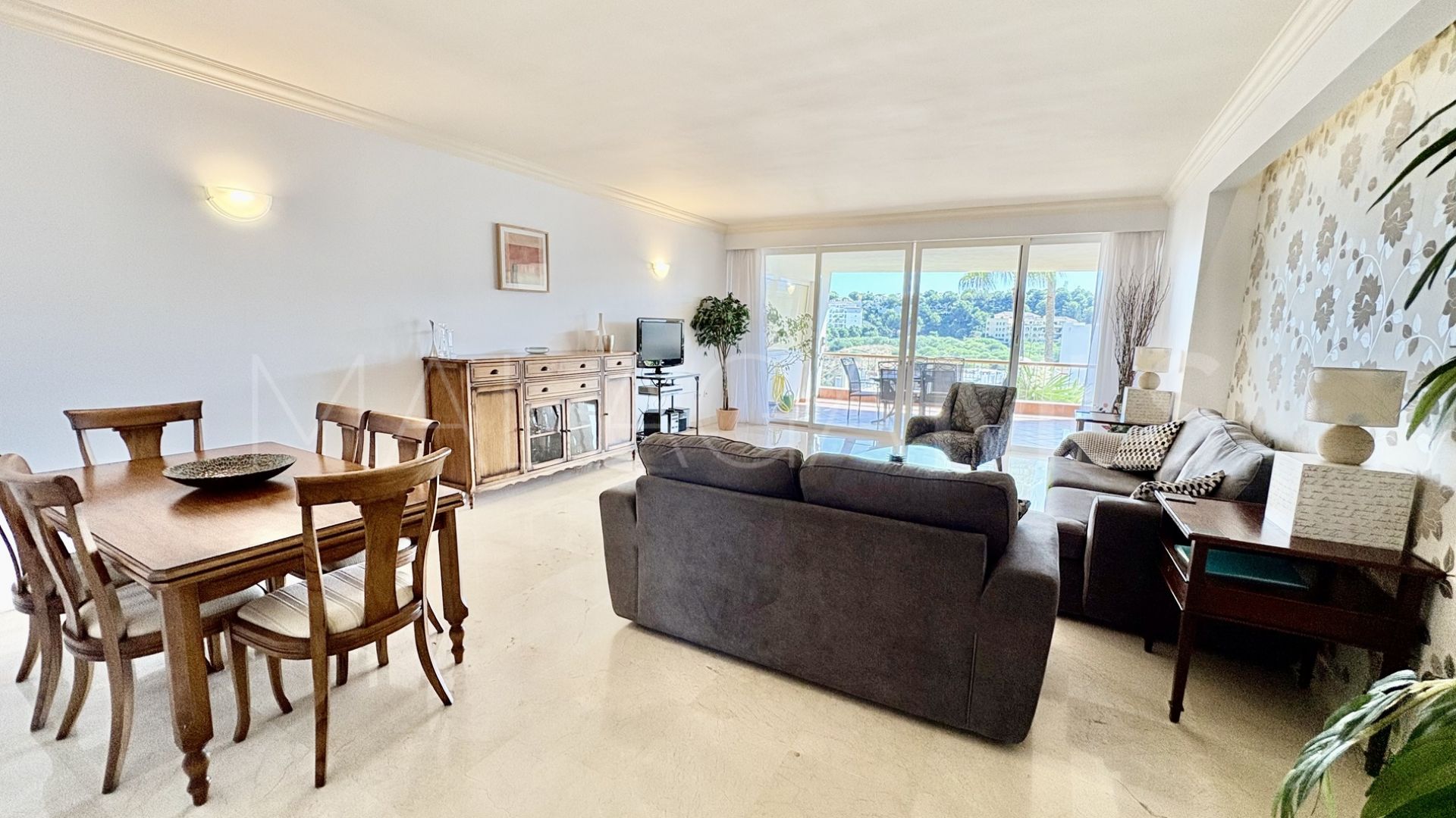 For sale apartment in Riviera del Sol with 2 bedrooms