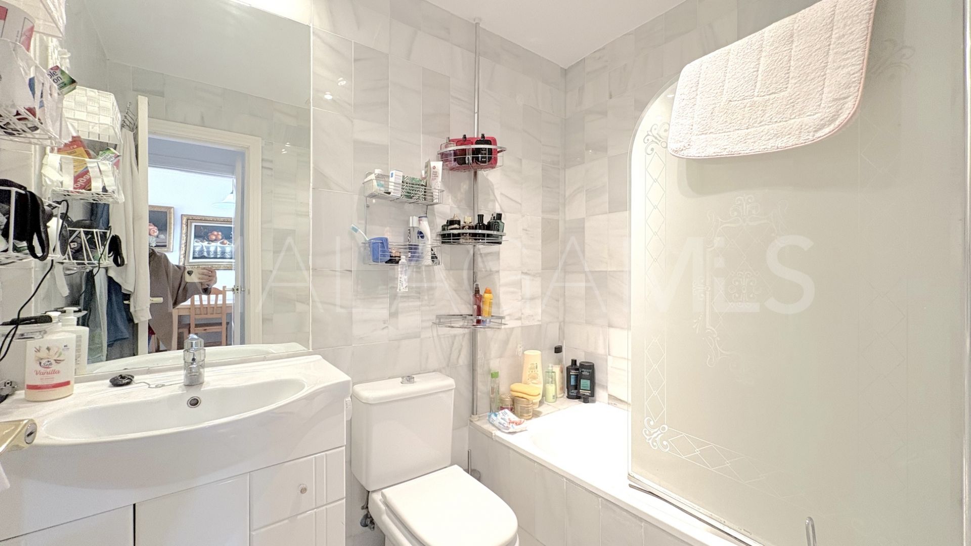 Markplanslägenhet for sale in Riviera del Sol