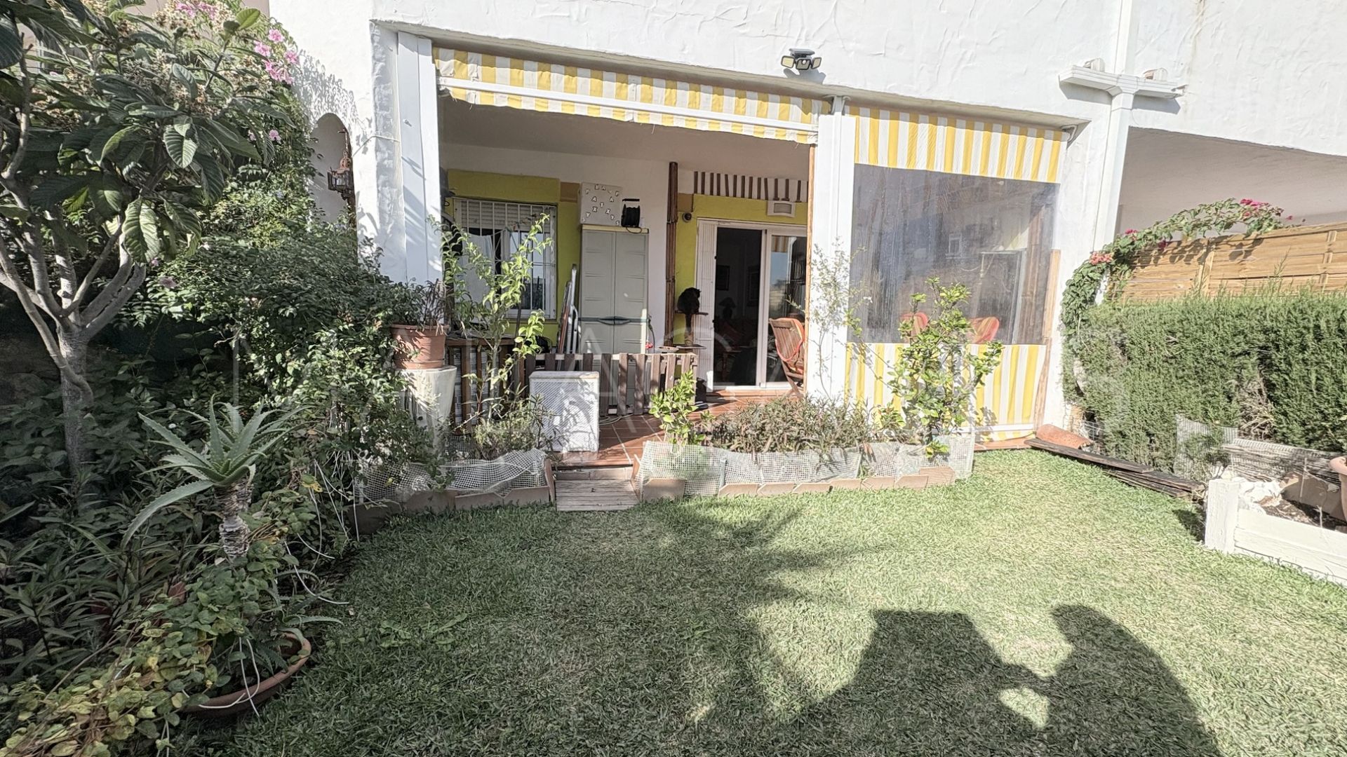 Markplanslägenhet for sale in Riviera del Sol