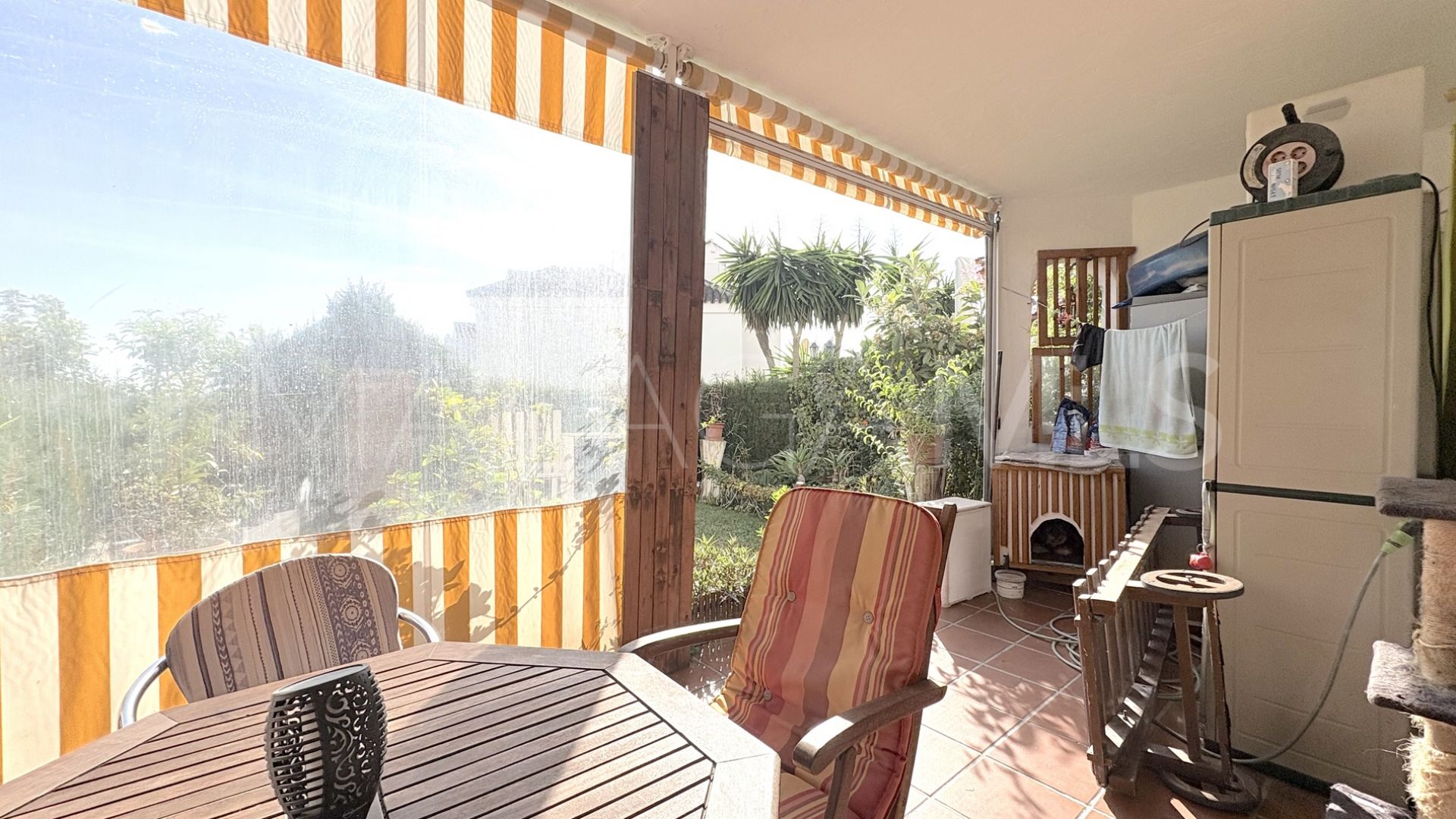 Markplanslägenhet for sale in Riviera del Sol