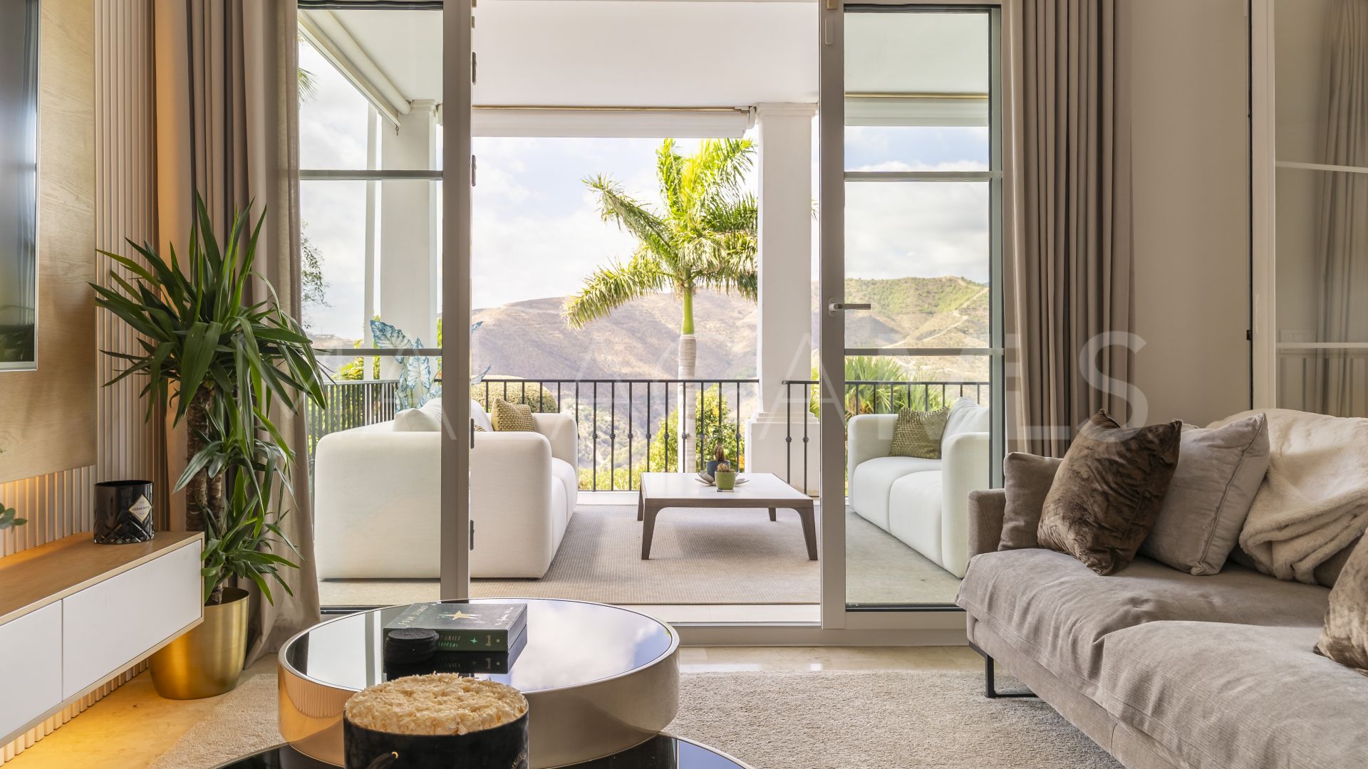 Haus for sale in Sierra Blanca Country Club