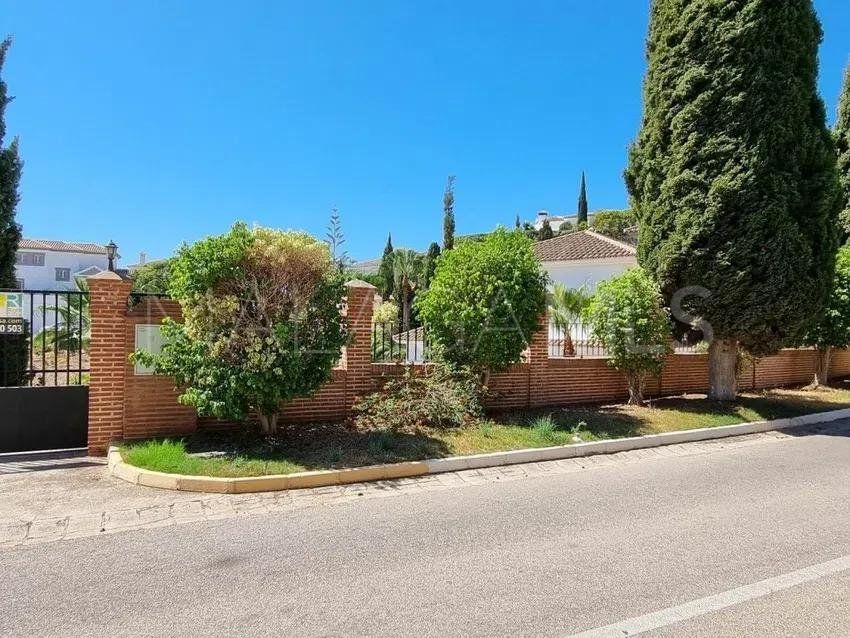 Villa for sale in Mijas Golf