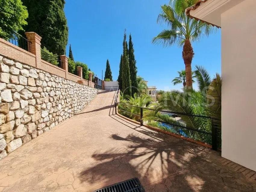 Villa for sale in Mijas Golf