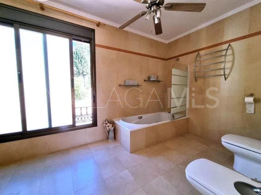 Villa for sale in Mijas Golf