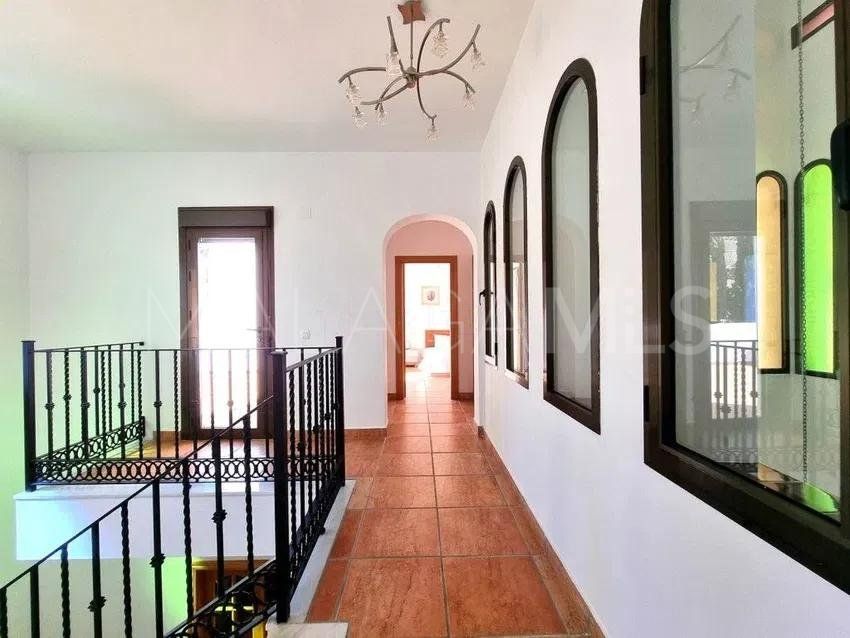 Villa for sale in Mijas Golf