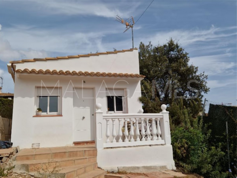 For sale 3 bedrooms house in Elviria