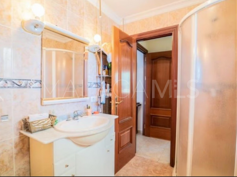 For sale 3 bedrooms house in Elviria