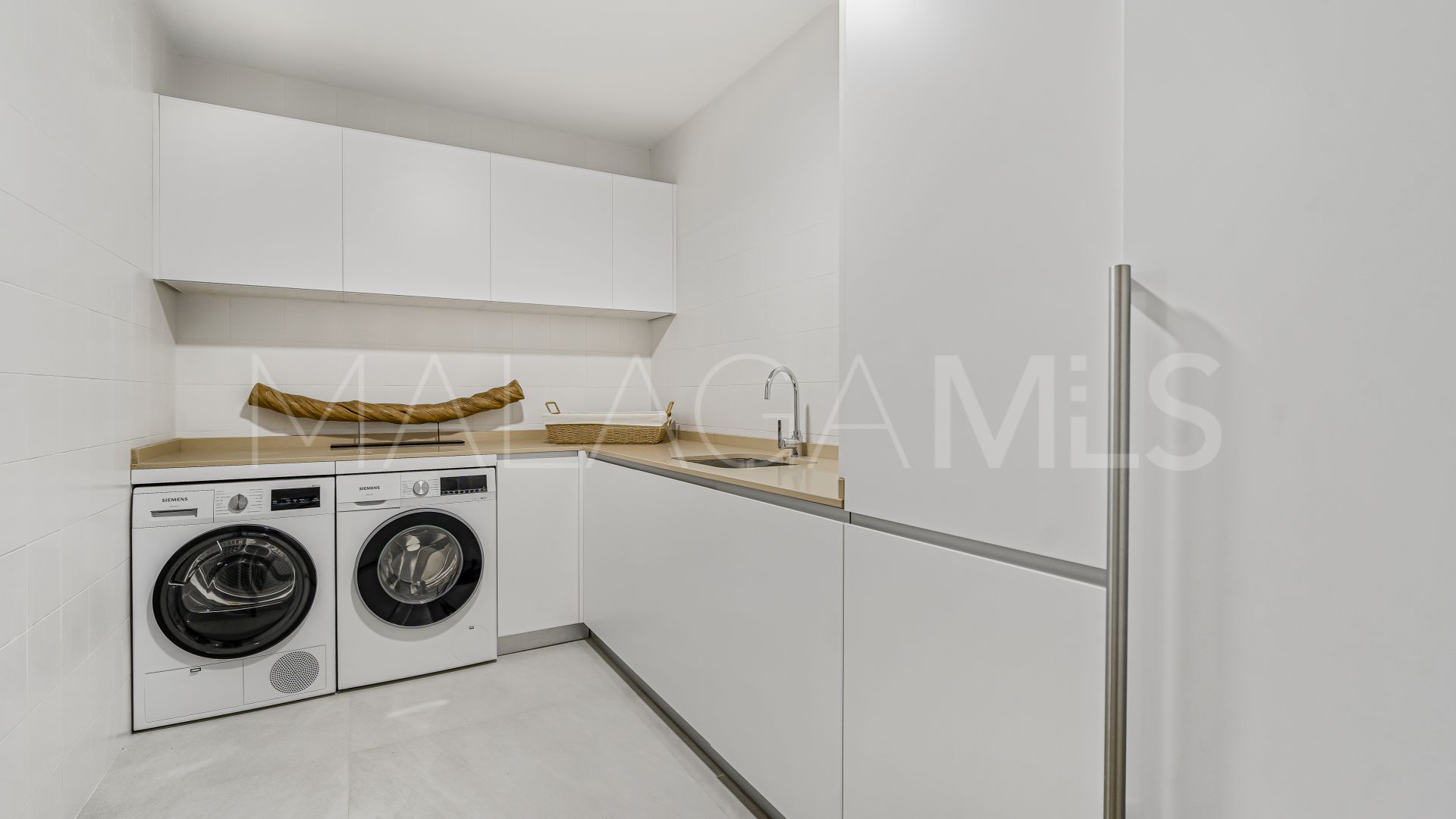 Villa for sale in Marbella Goldene Meile