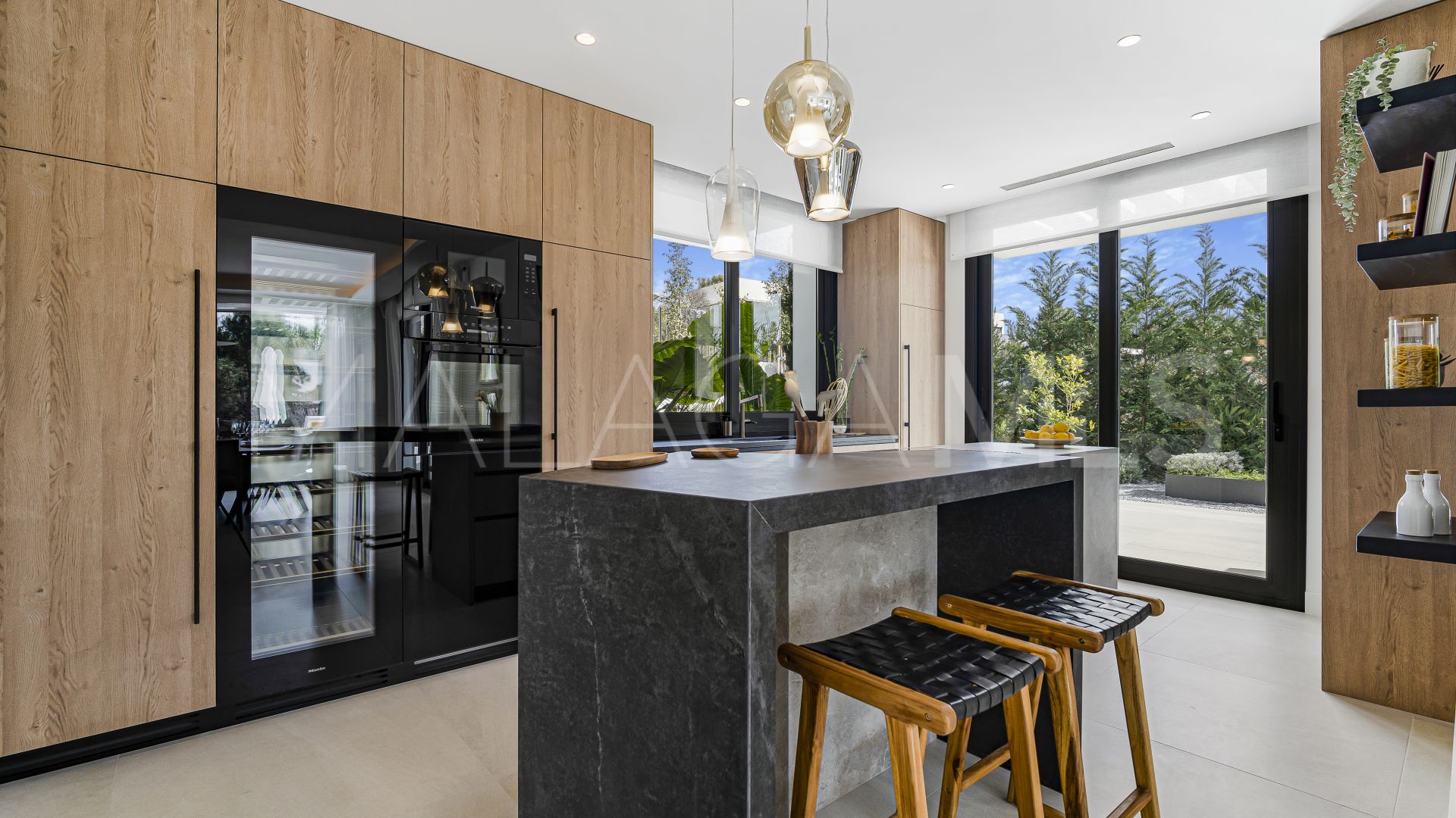 Villa for sale in Marbella Goldene Meile