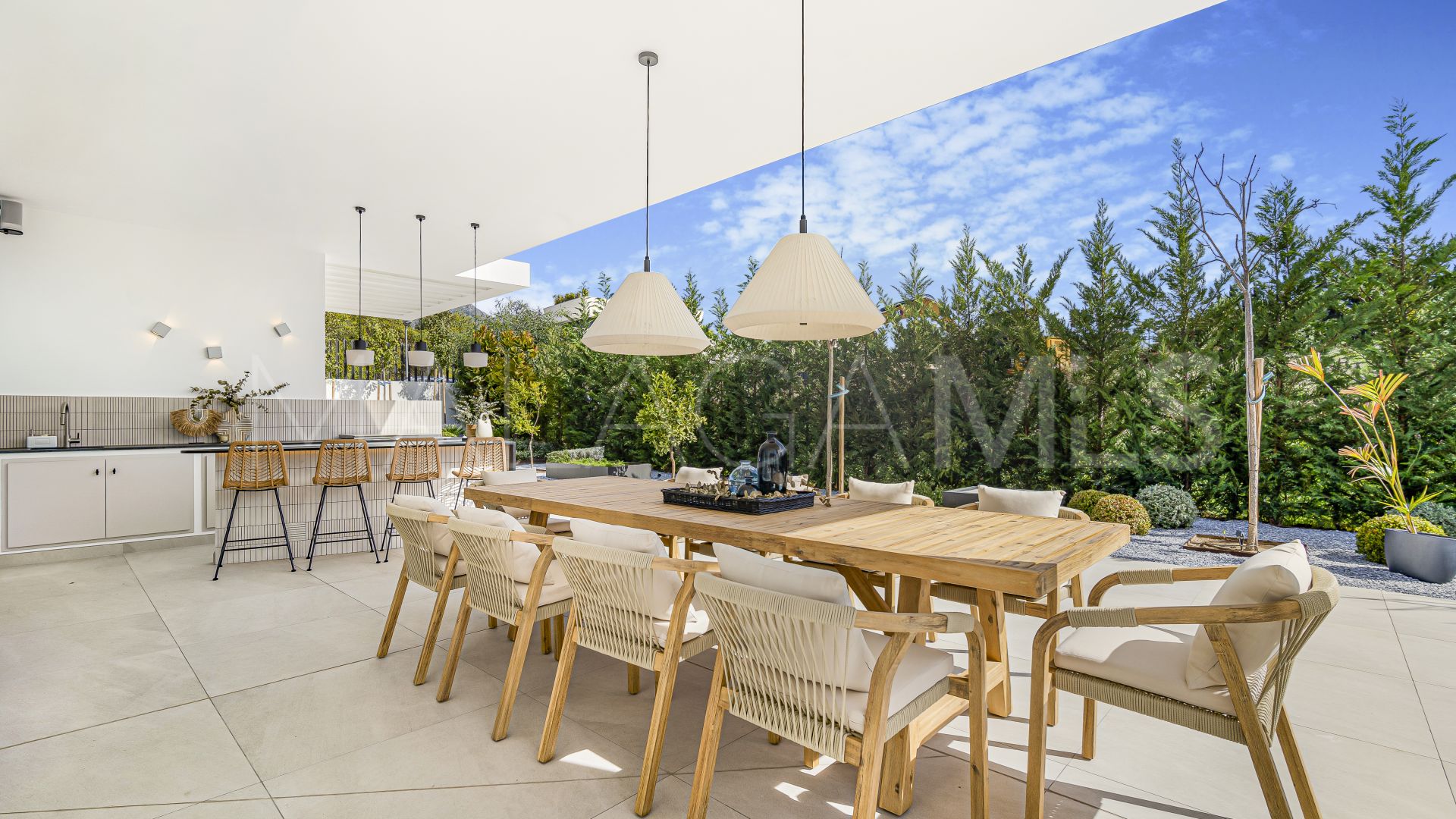 Villa for sale in Marbella Goldene Meile