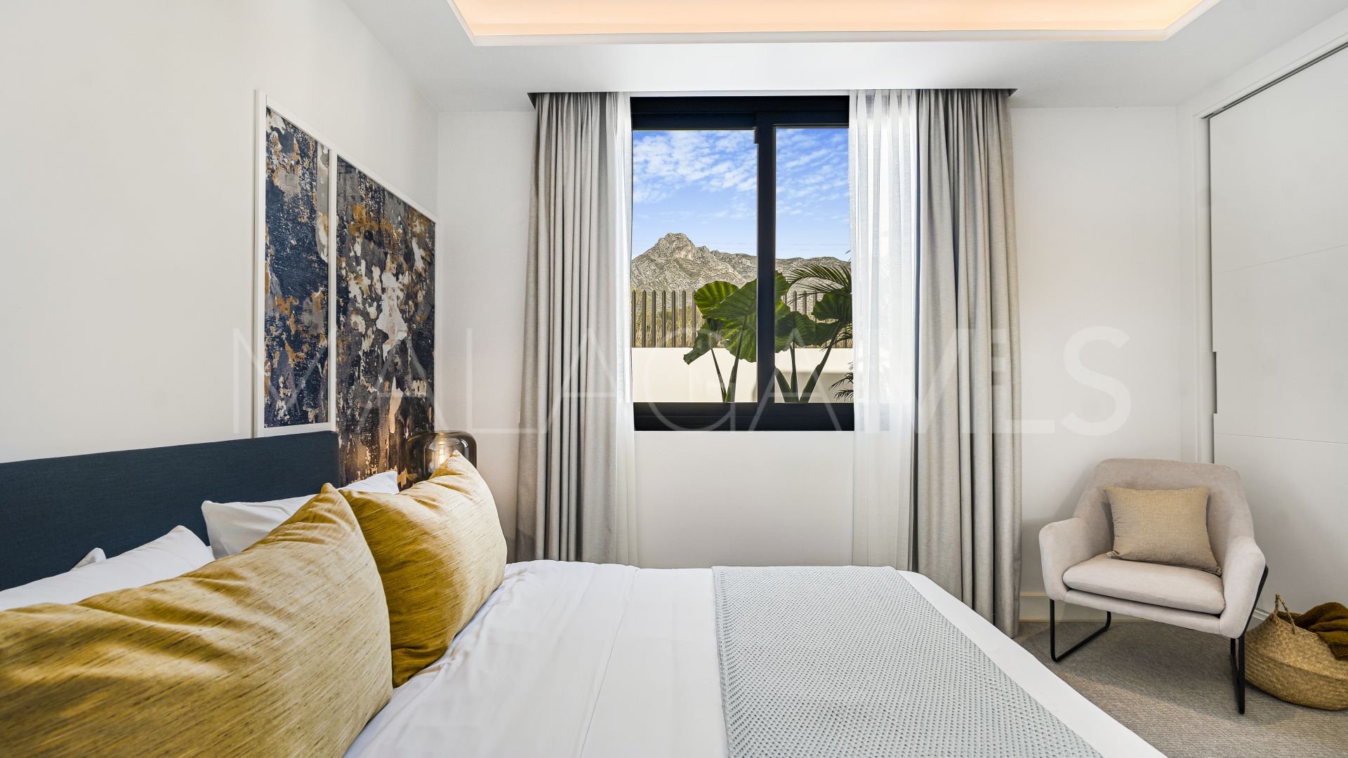 Villa for sale in Marbella Goldene Meile