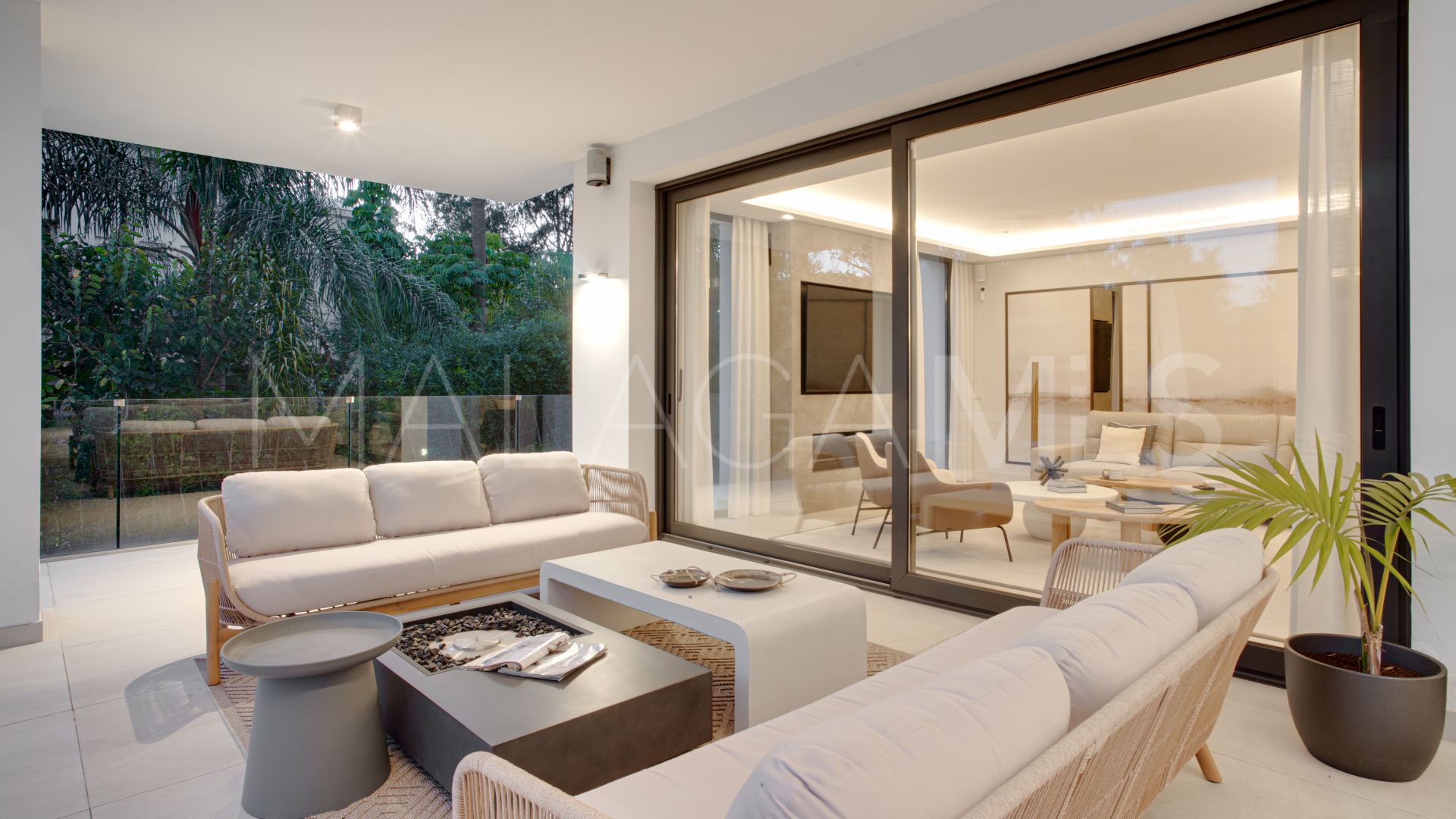 Villa for sale in Marbella Goldene Meile