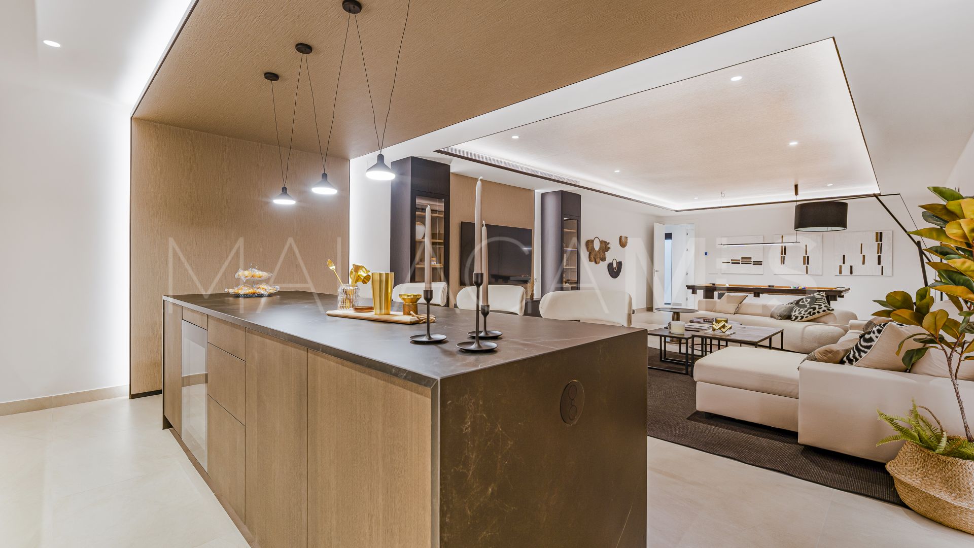 Villa for sale in Marbella Goldene Meile