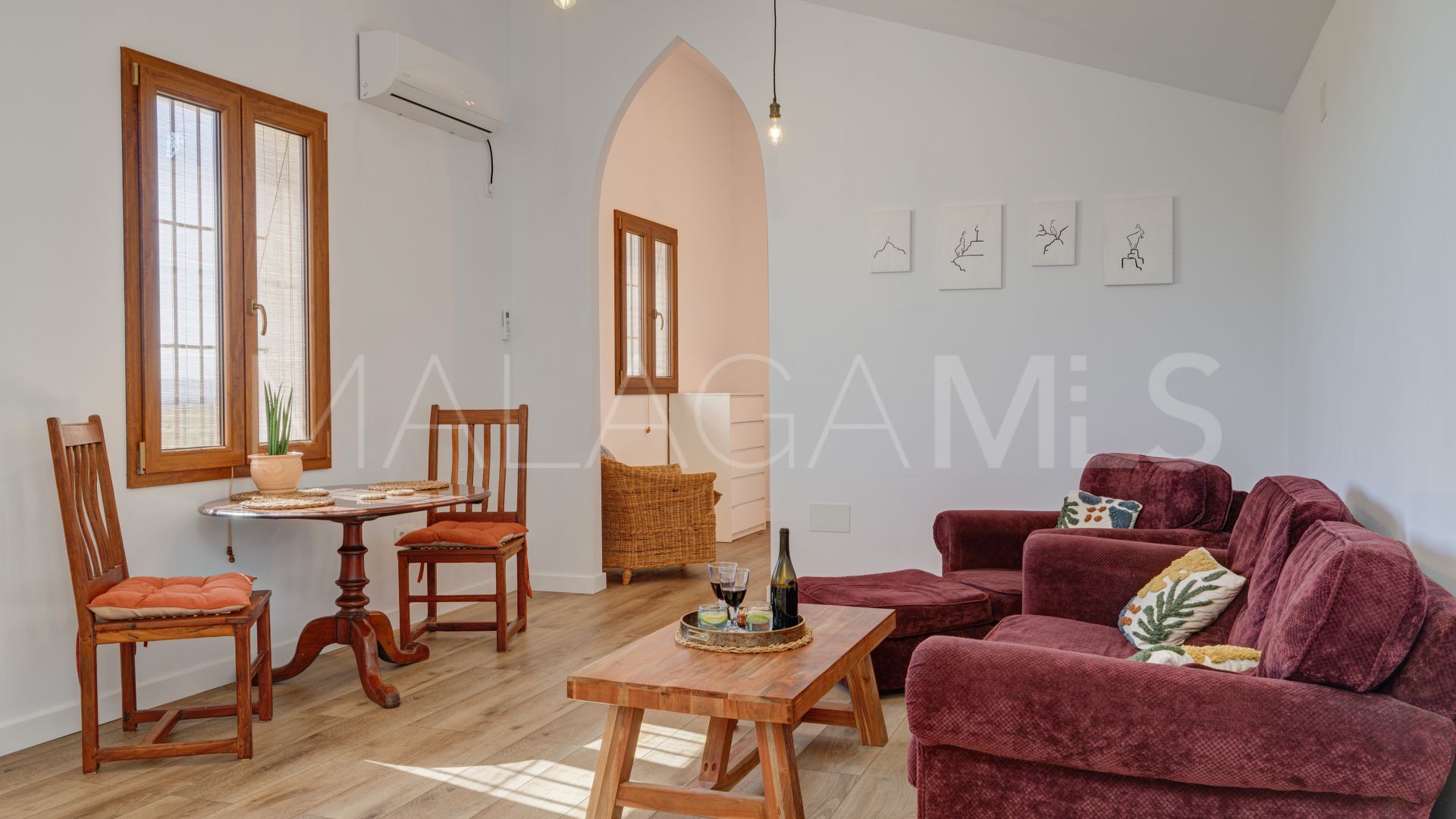 Cortijo for sale in Mollina