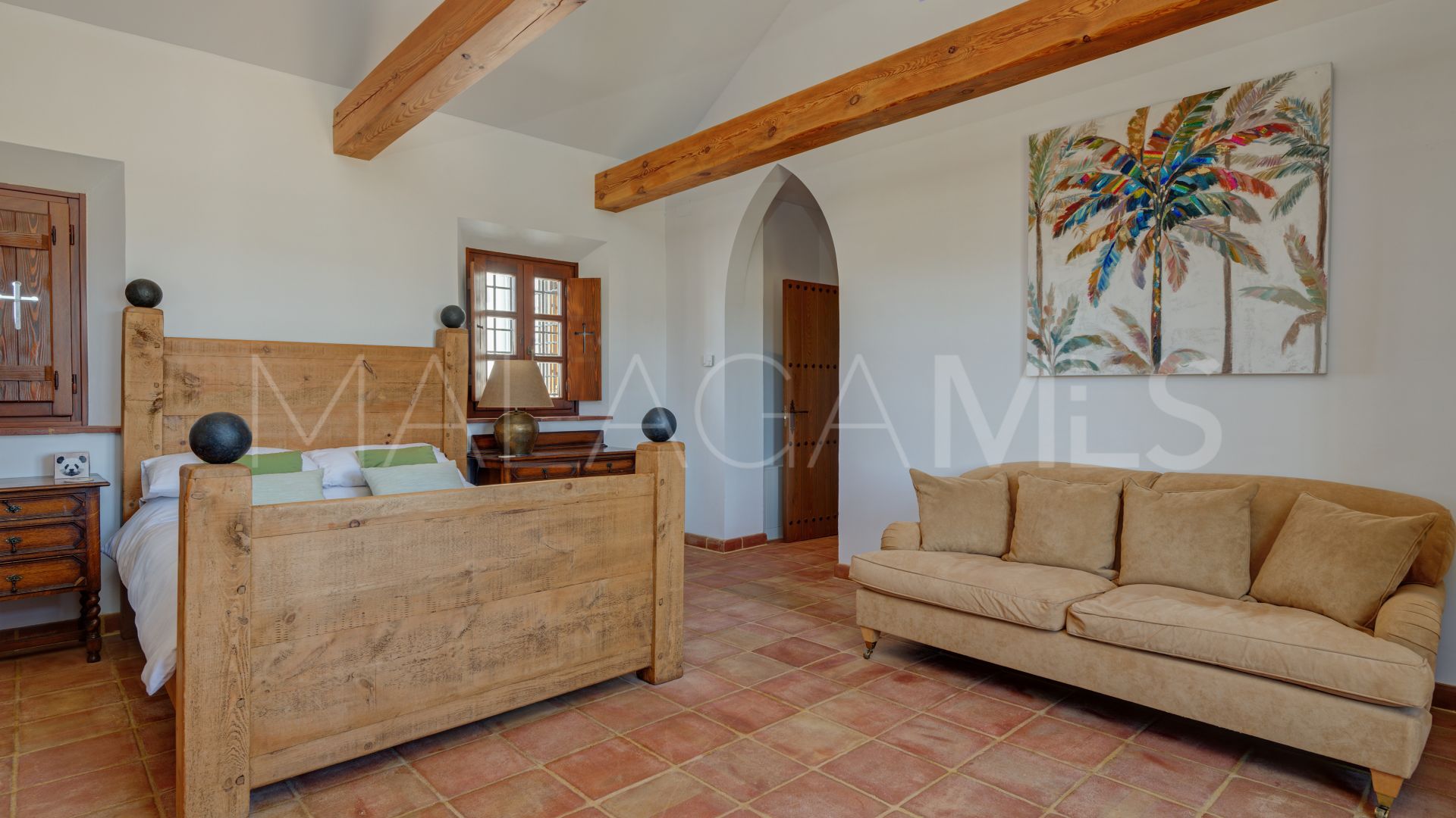 Cortijo for sale in Mollina