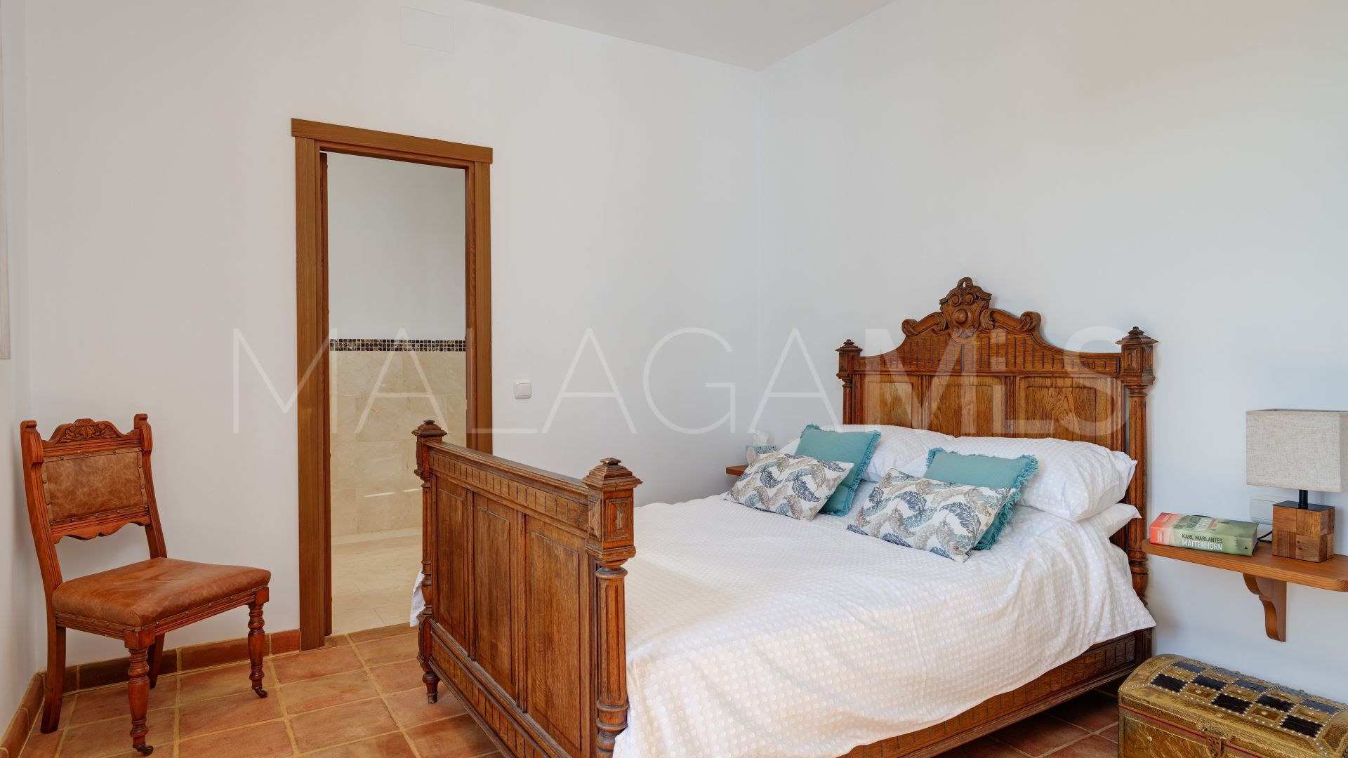 Cortijo for sale in Mollina