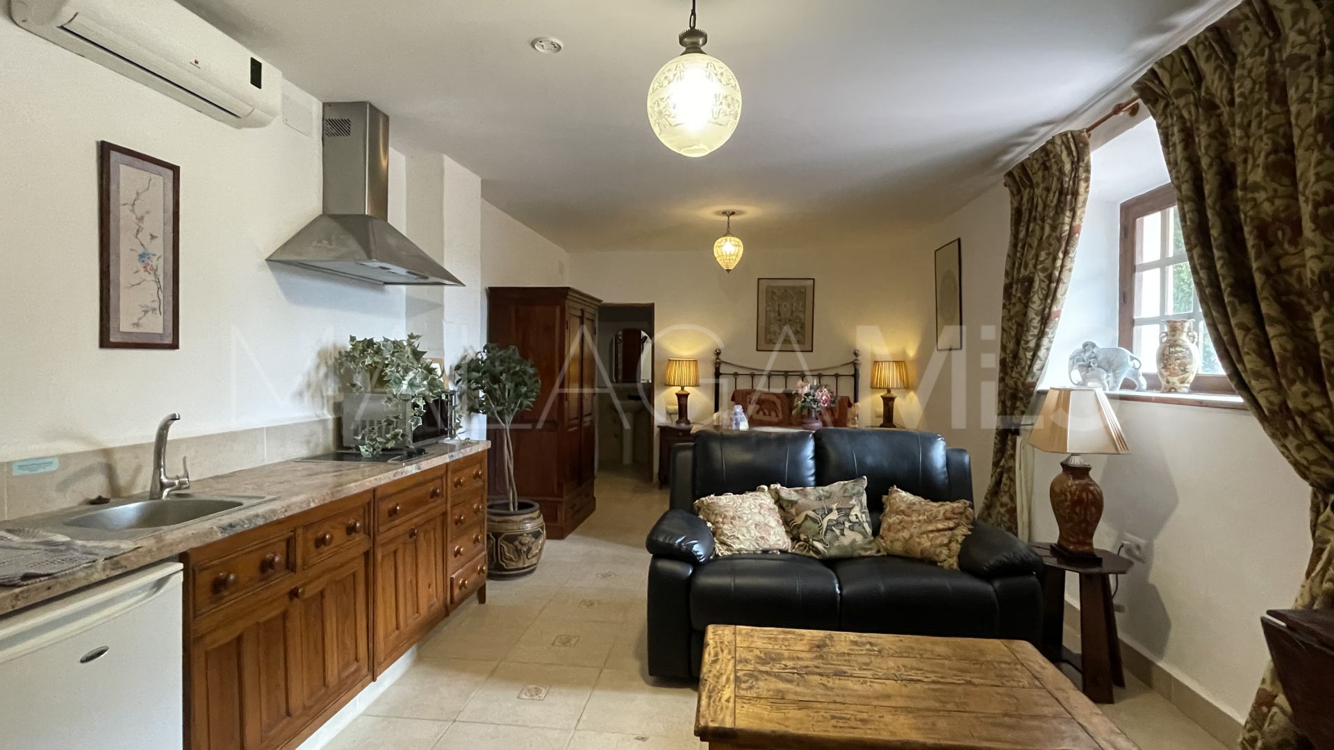 Cortijo for sale in Mollina