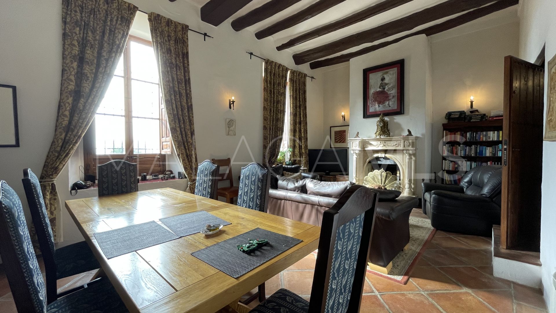 Cortijo for sale in Mollina