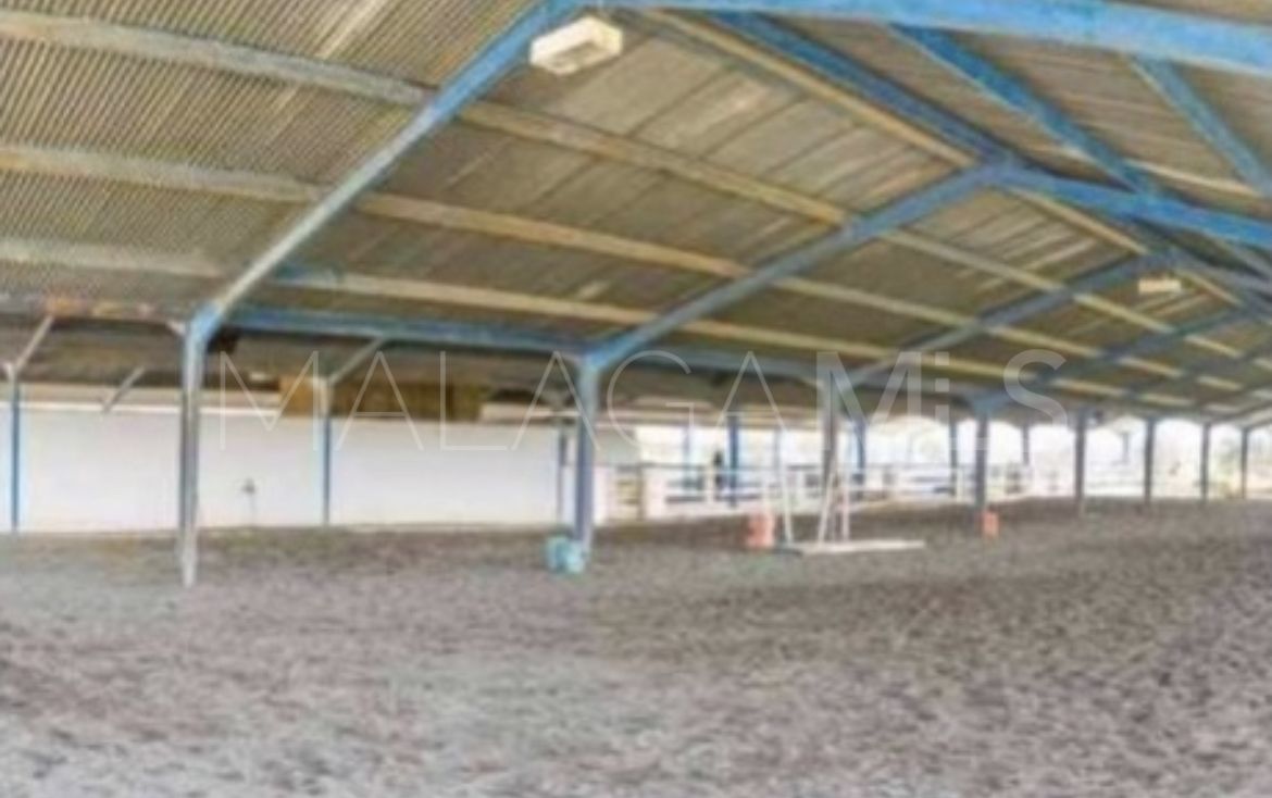 Cortijo for sale in Mollina