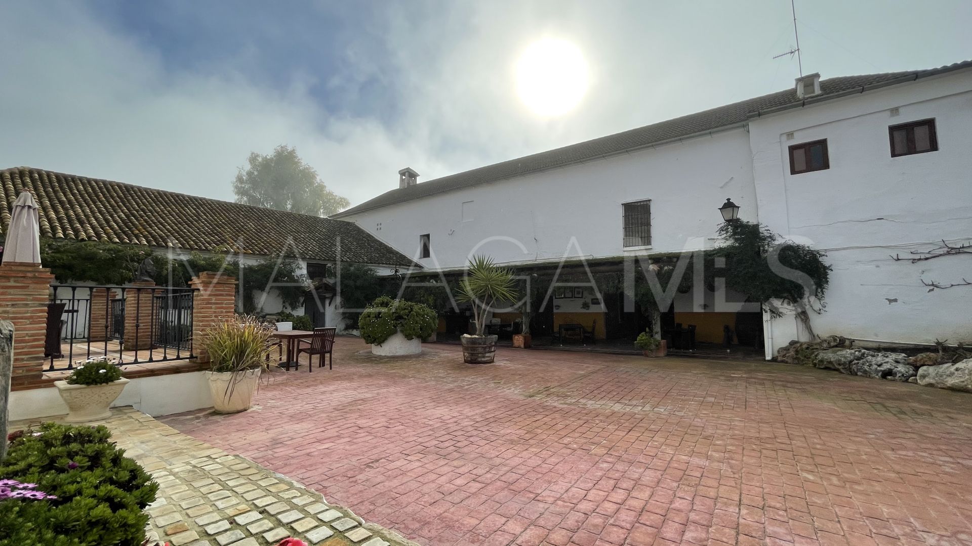 Cortijo for sale in Mollina