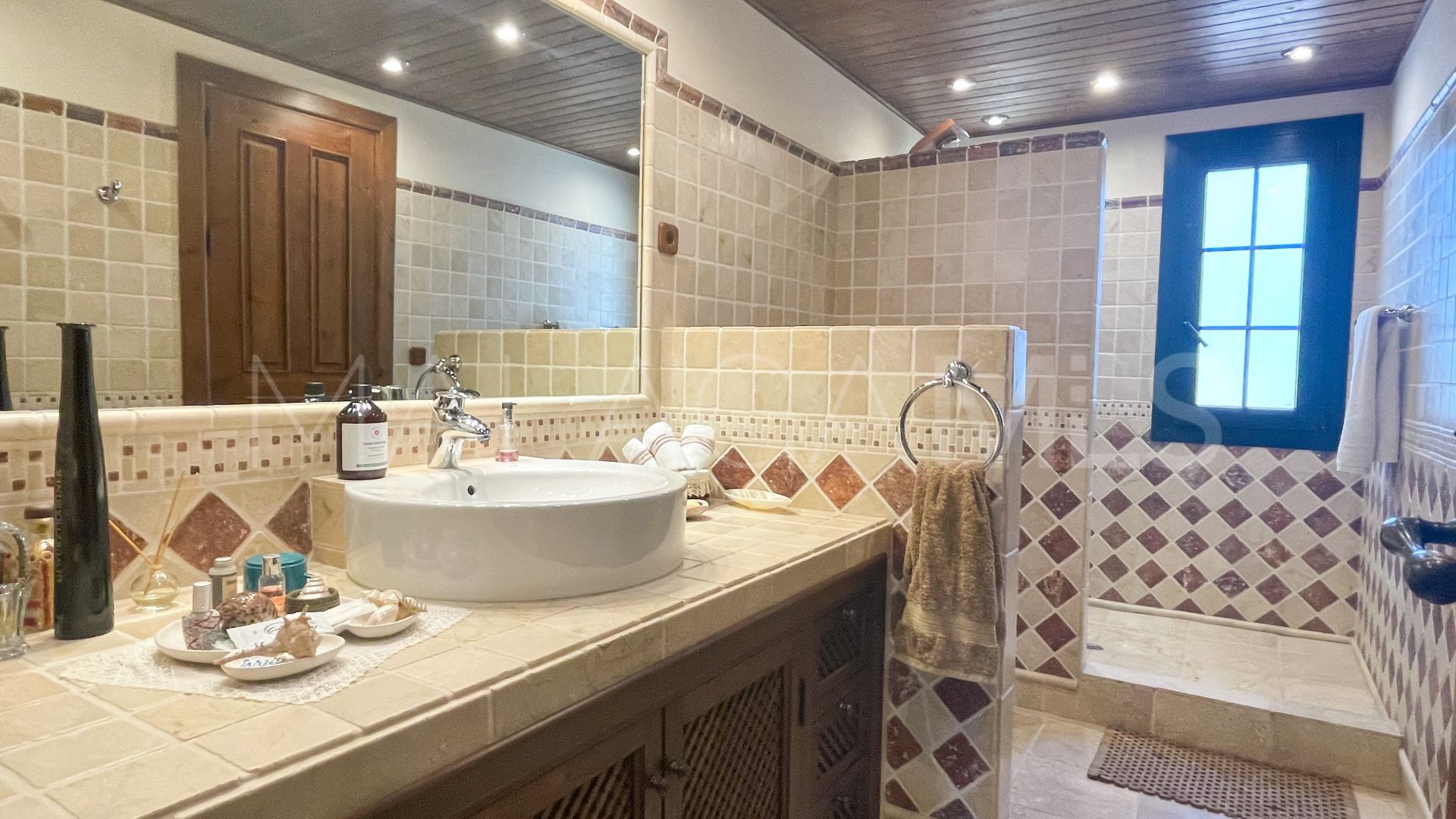 Villa for sale in Villanueva de la Concepción