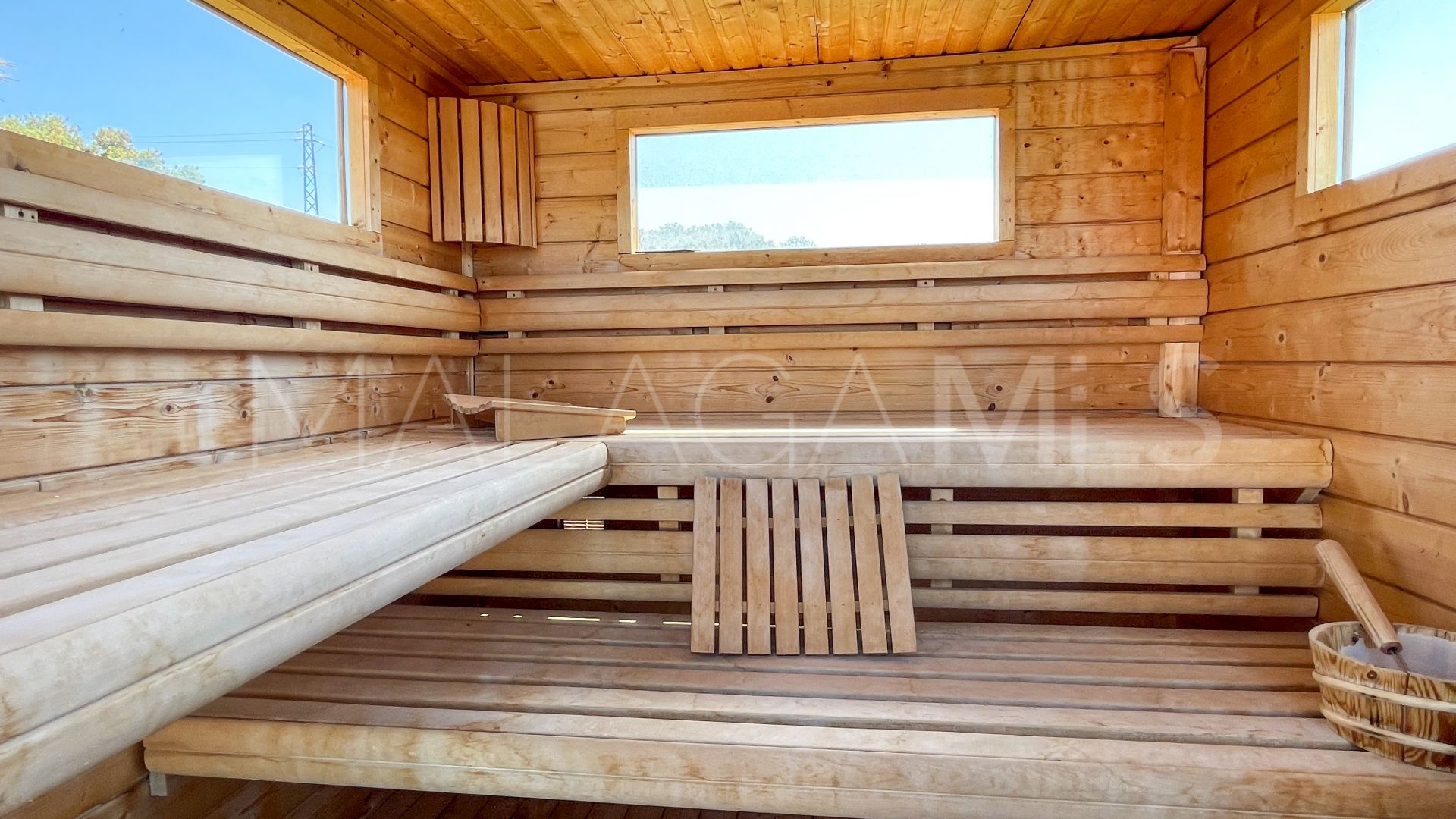 Villa for sale in Villanueva de la Concepción