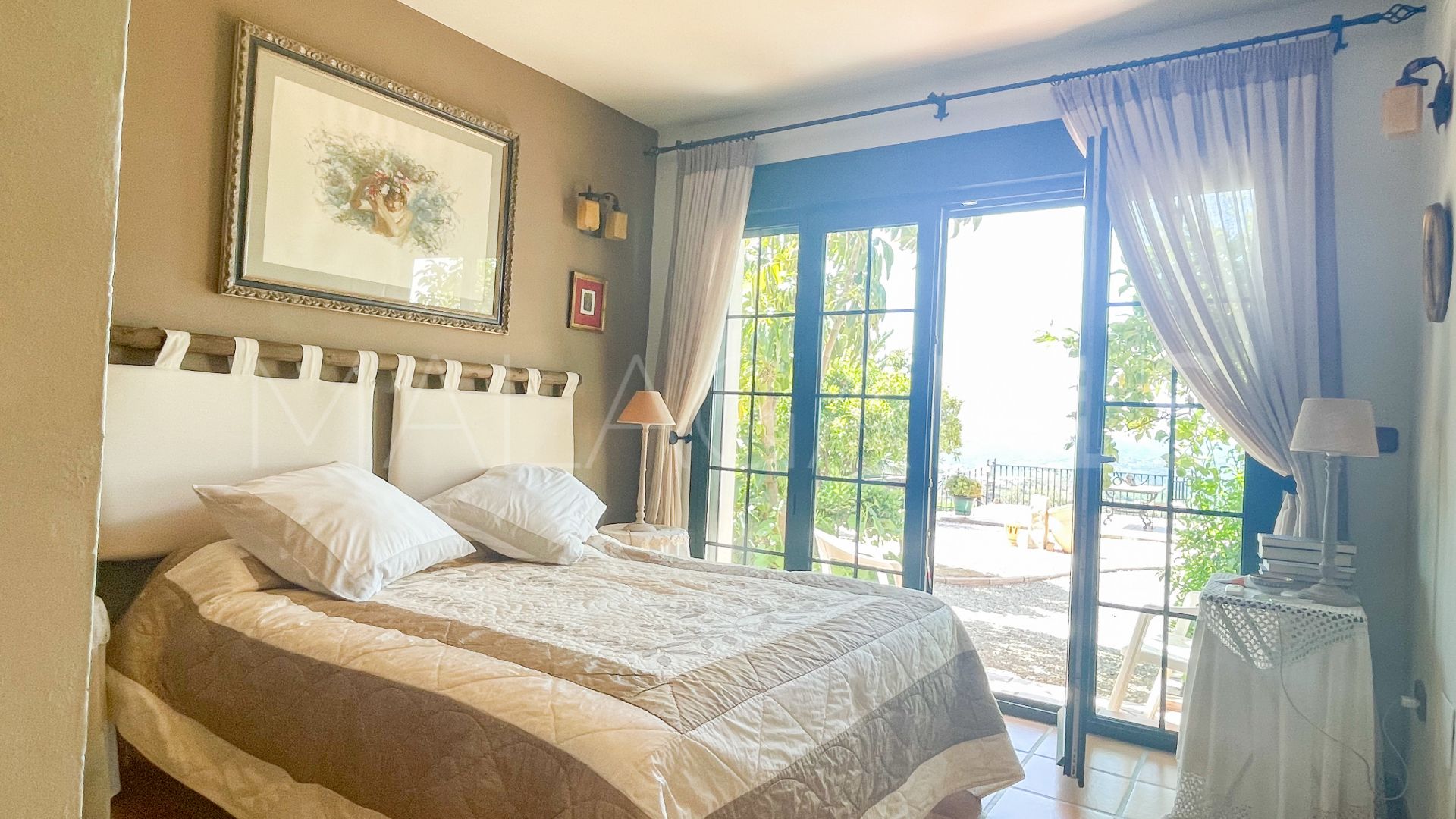 Villa for sale in Villanueva de la Concepción