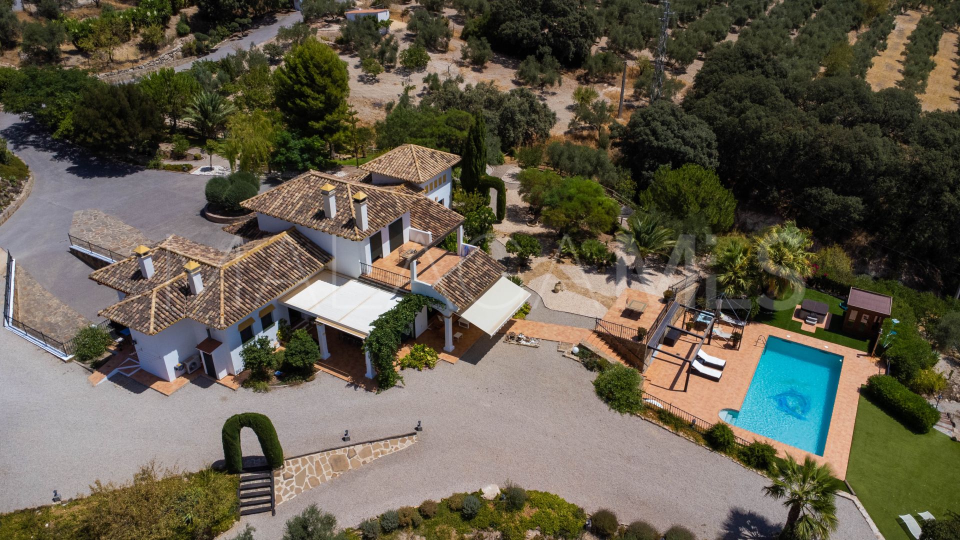 Villa for sale in Villanueva de la Concepción