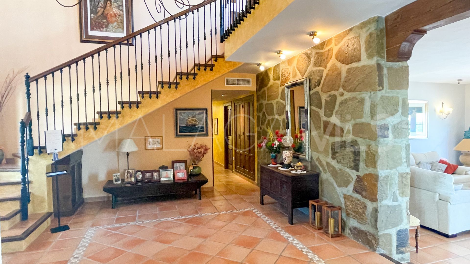 Villa for sale in Villanueva de la Concepción