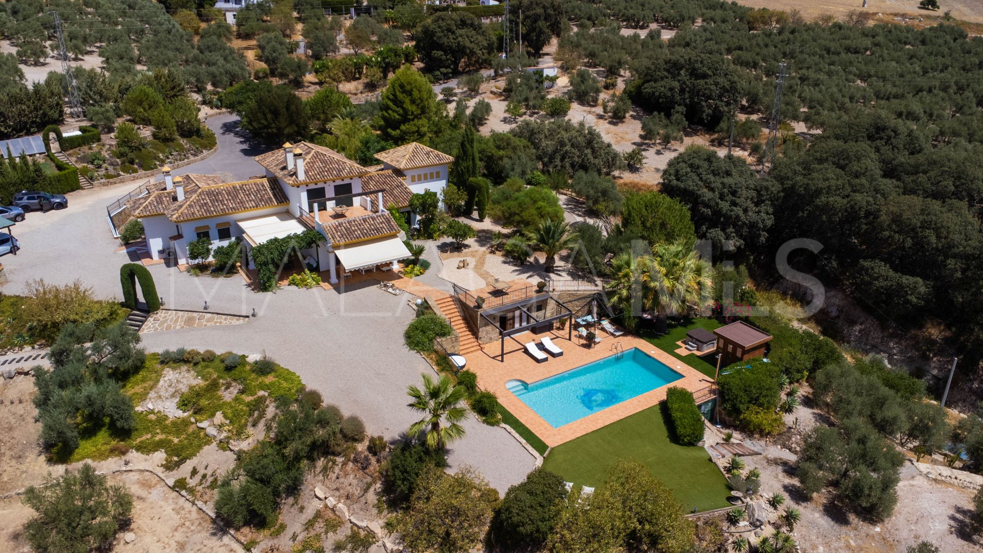 Villa for sale in Villanueva de la Concepción