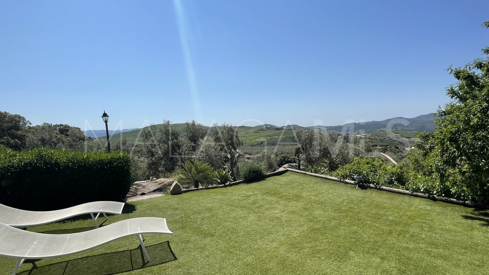 Villa for sale in Villanueva de la Concepción