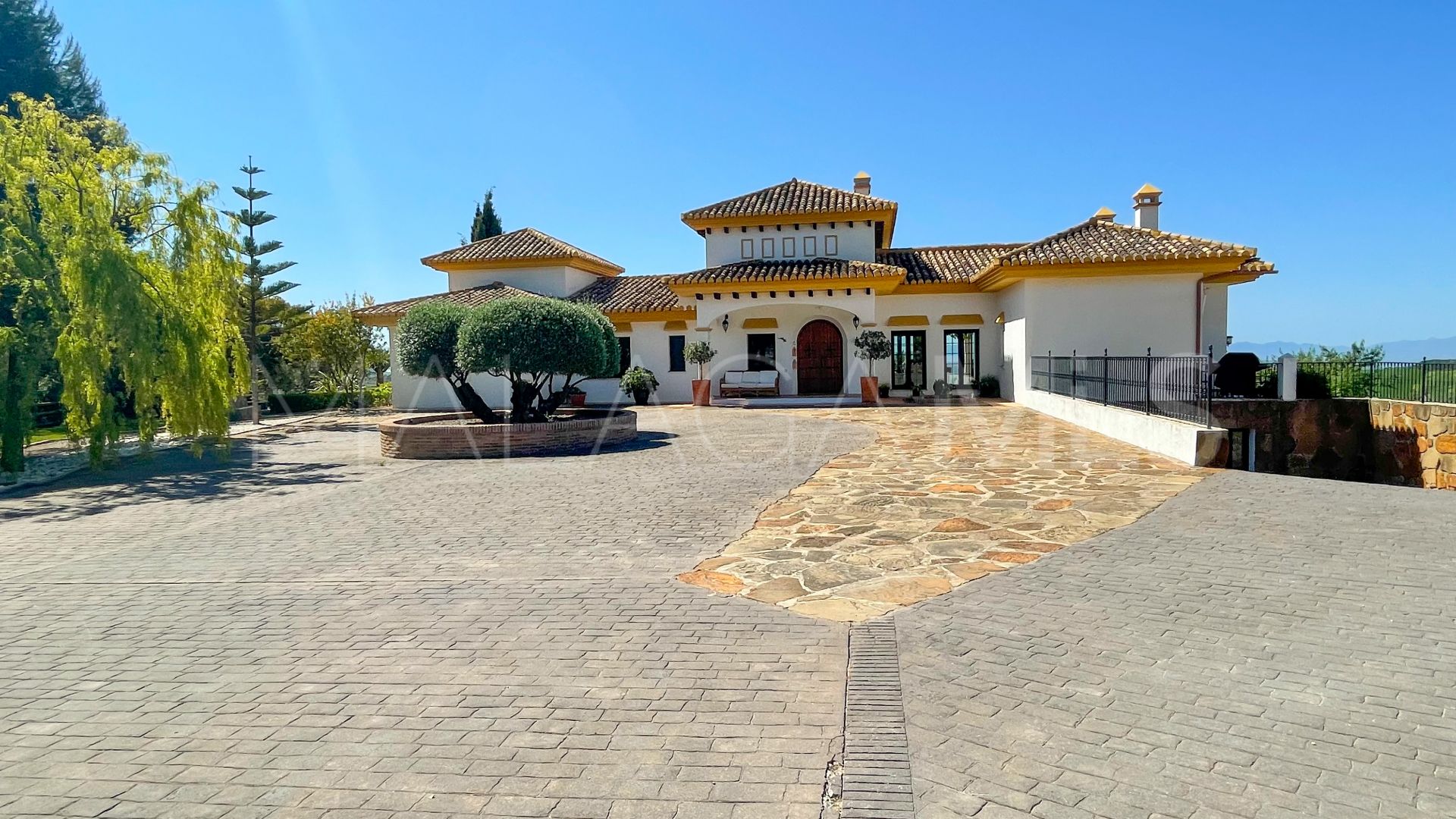 Villa for sale in Villanueva de la Concepción