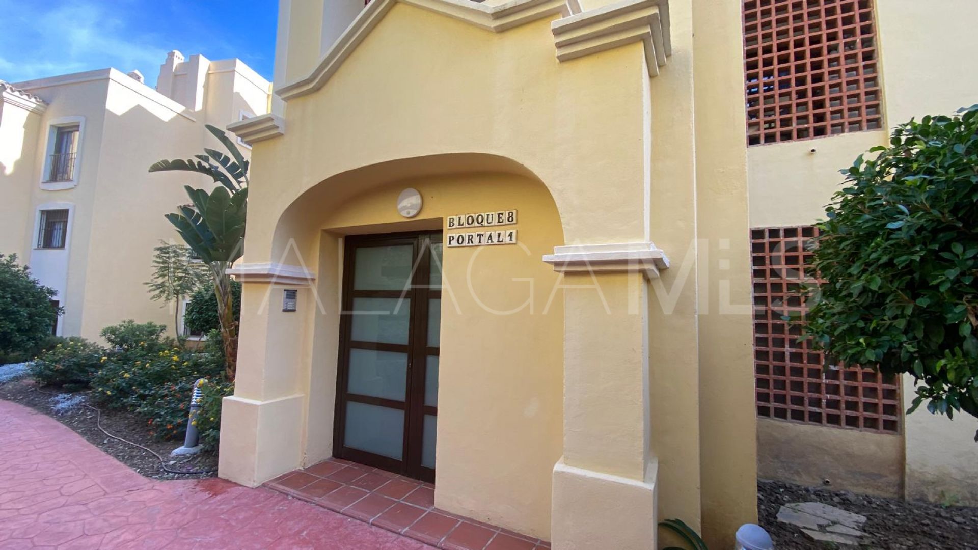 For sale penthouse with 2 bedrooms in Azata Golf