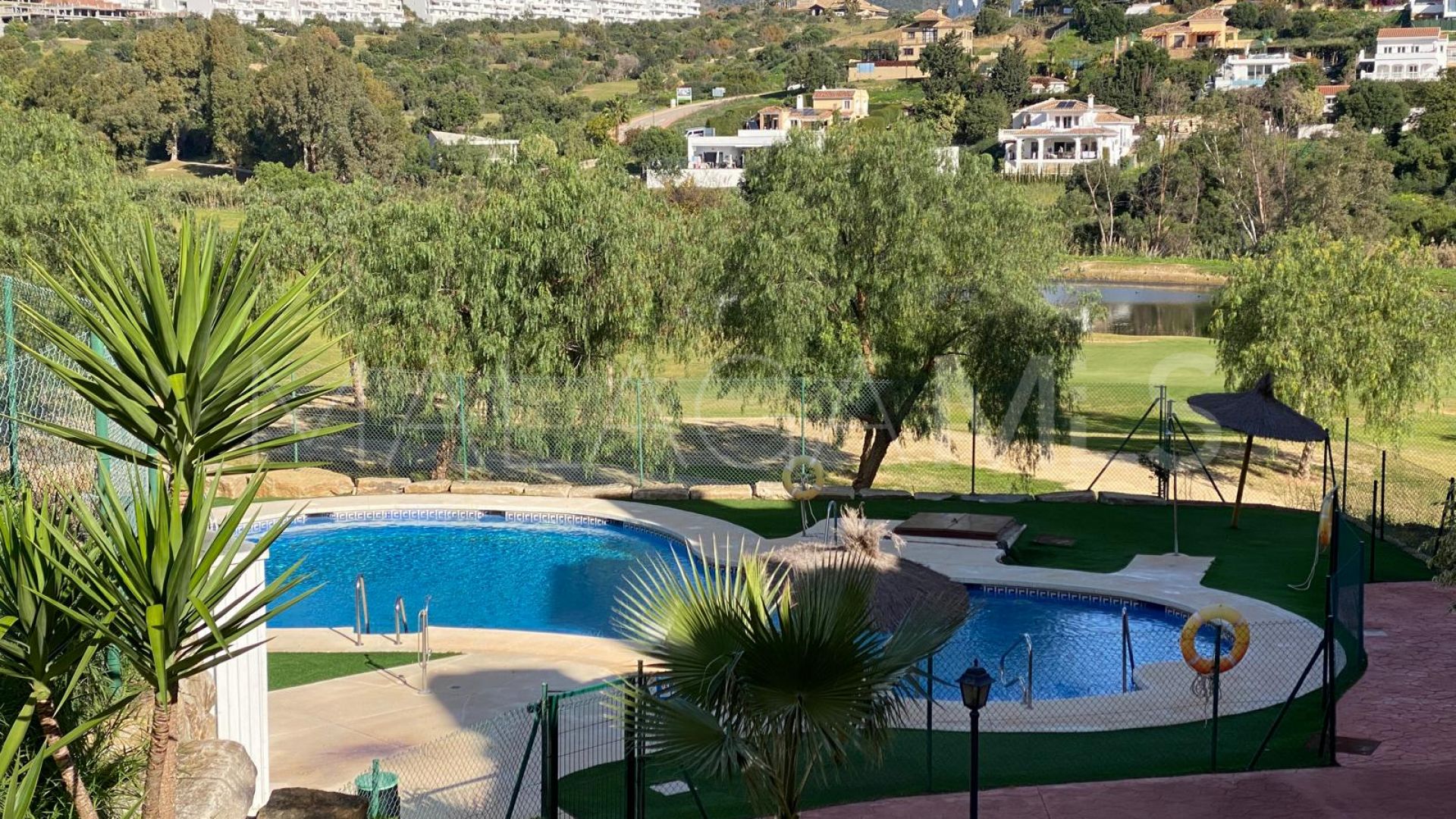 For sale penthouse with 2 bedrooms in Azata Golf