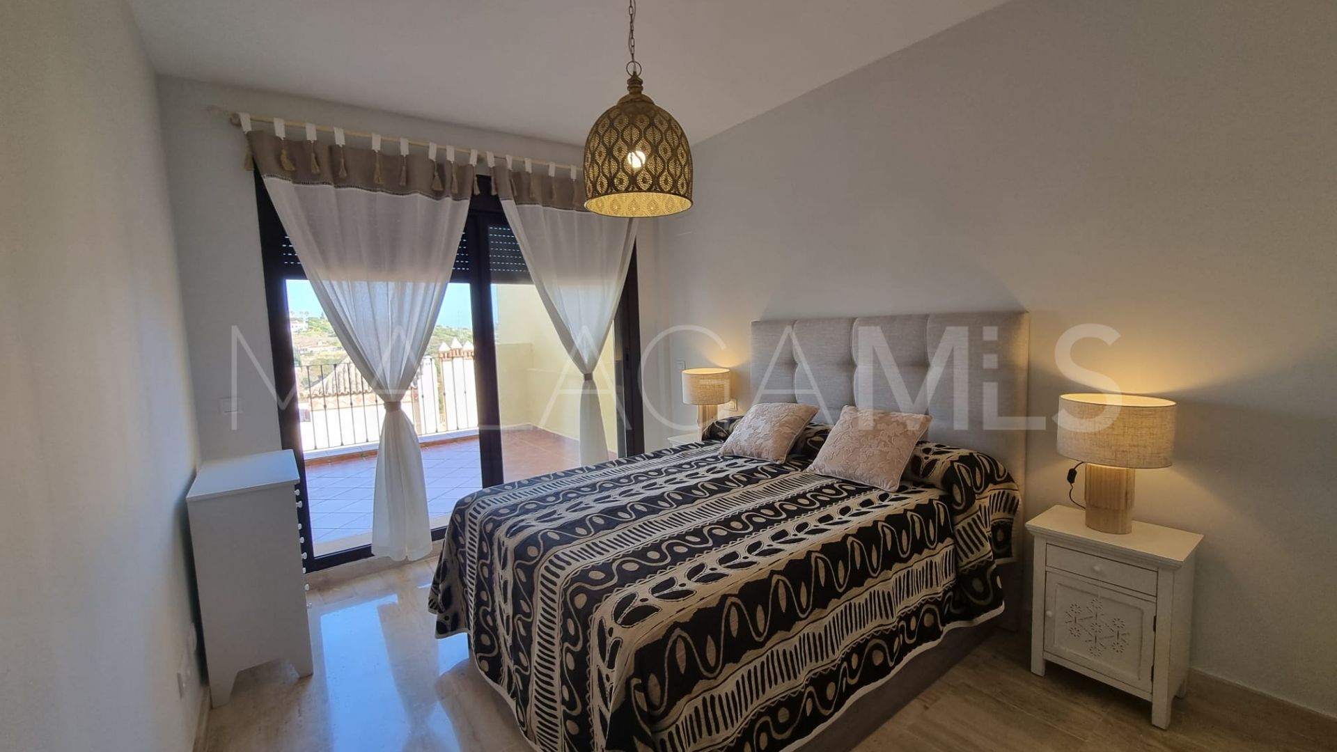 For sale penthouse with 2 bedrooms in Azata Golf