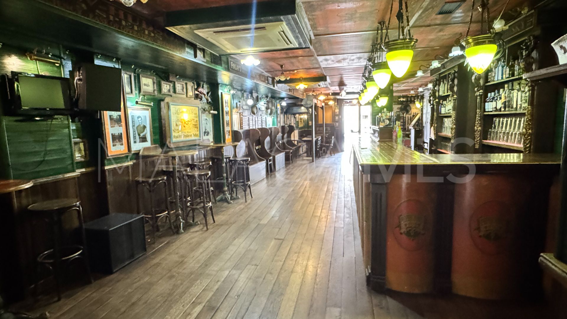 Mollina bar for sale
