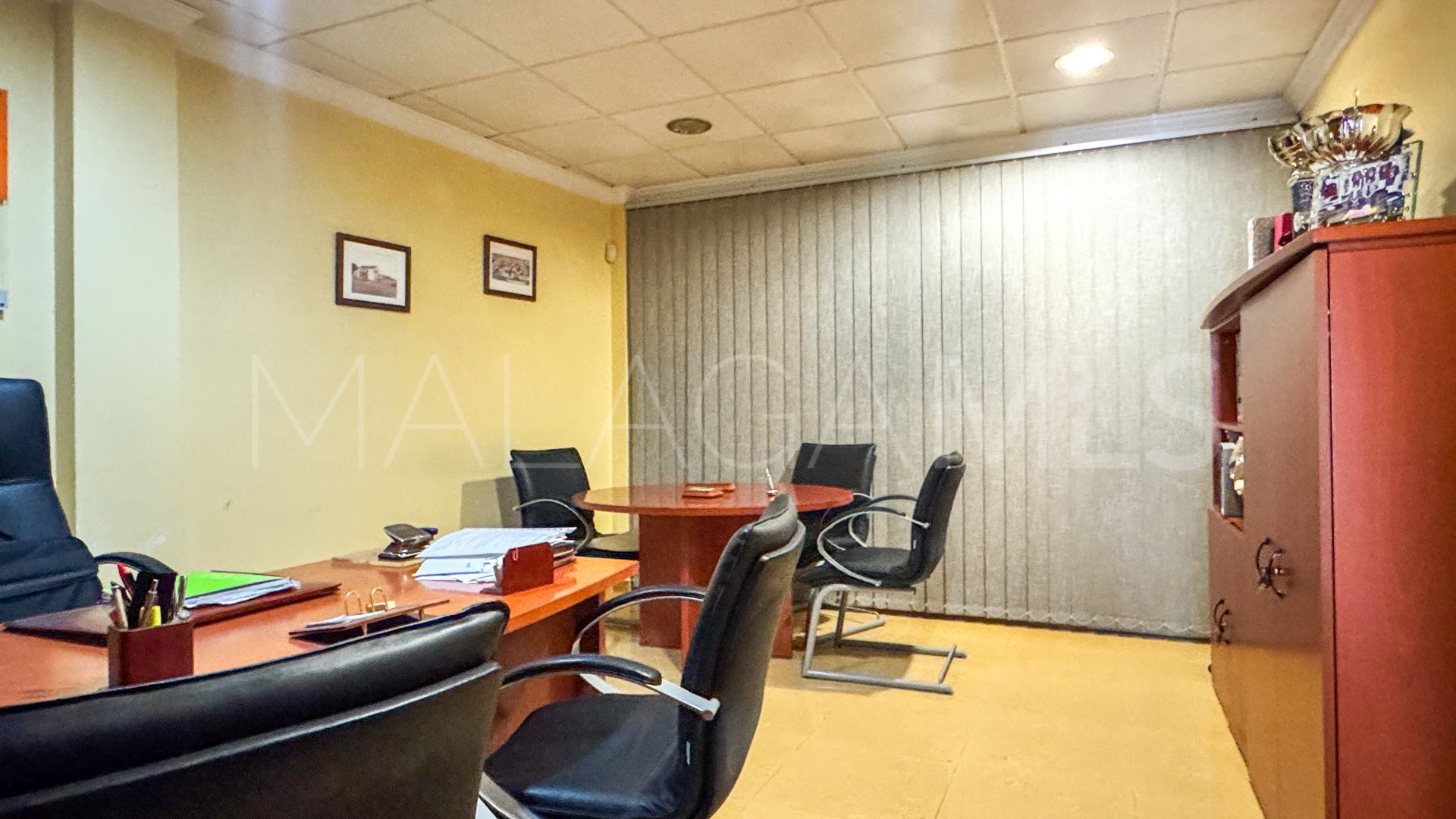 For sale office in Mollina