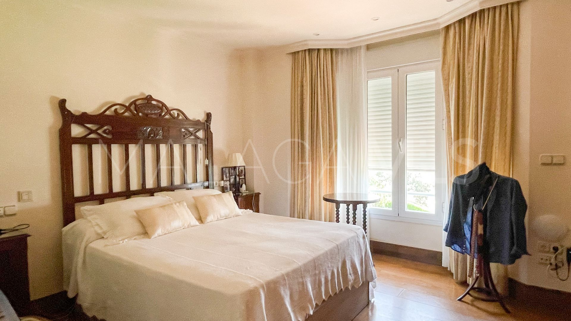 Villa for sale in Antequera