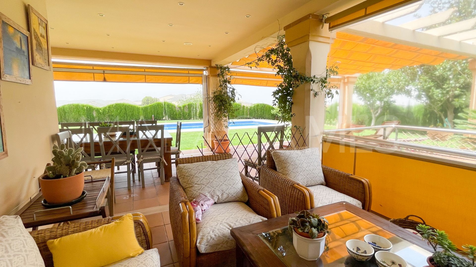 Villa for sale in Antequera