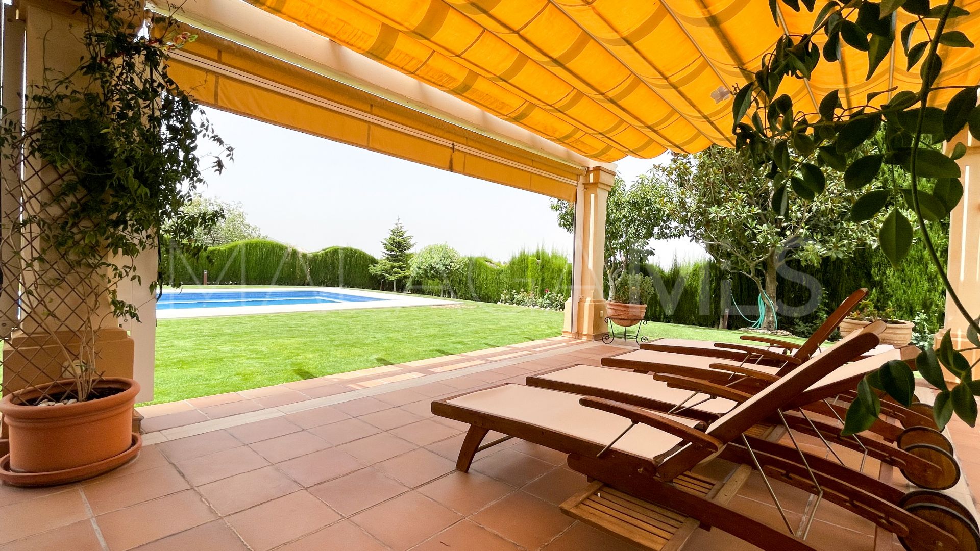 Villa for sale in Antequera