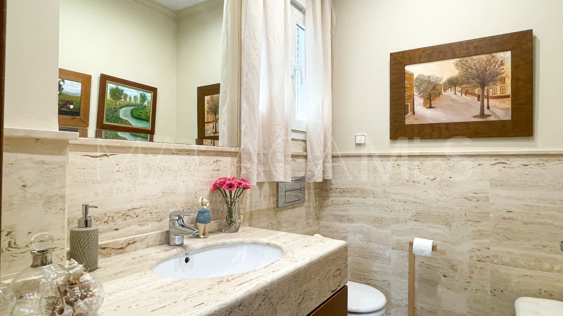 Villa for sale in Antequera