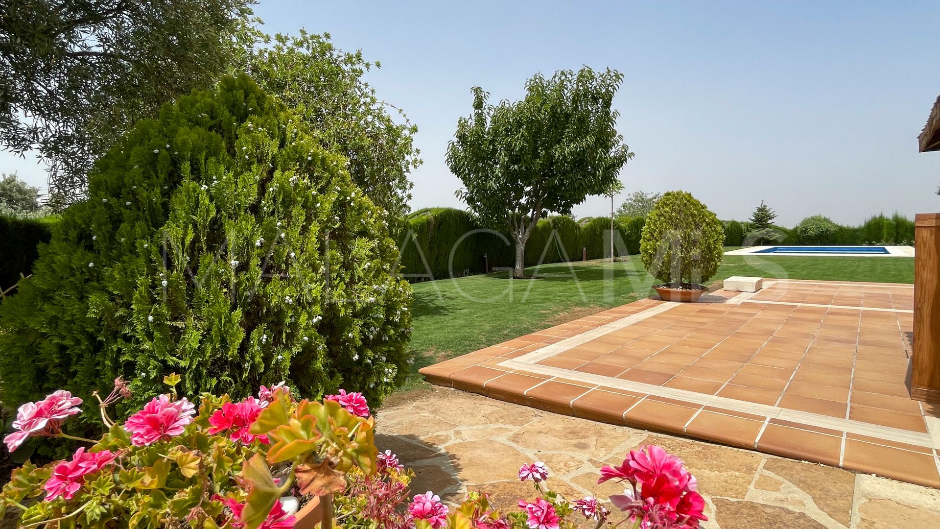 Villa for sale in Antequera